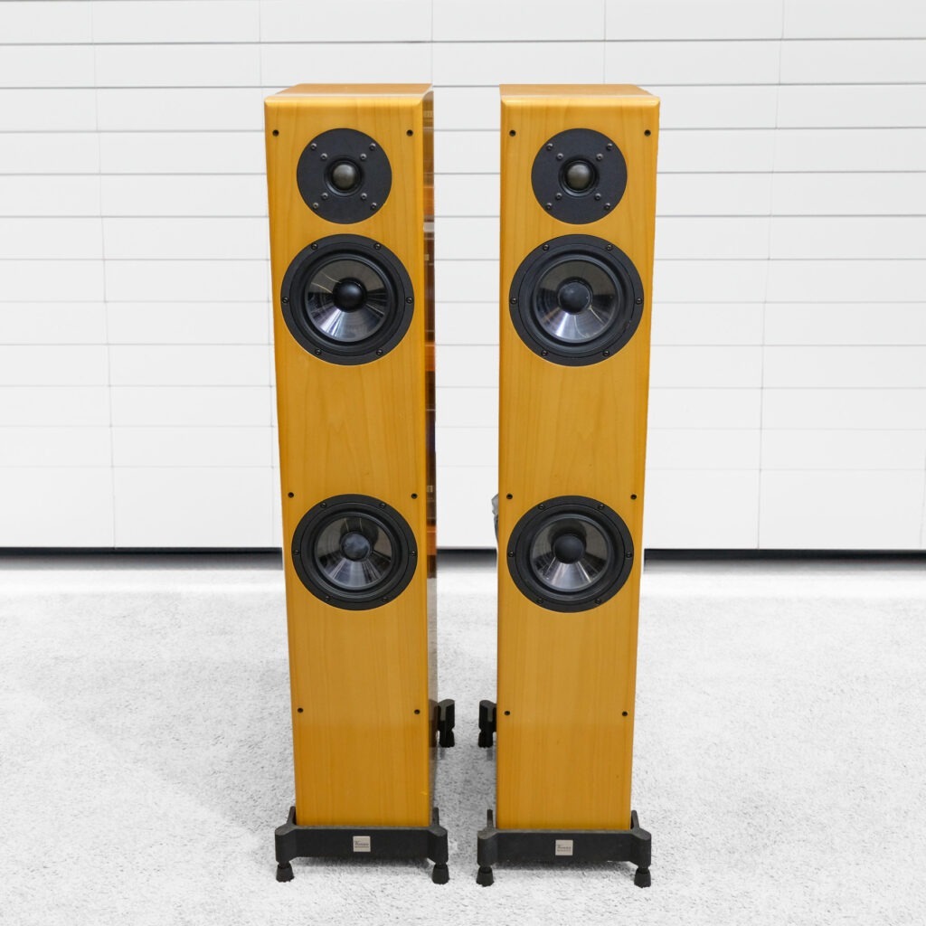 Vienna Acoustics Mozart Grand