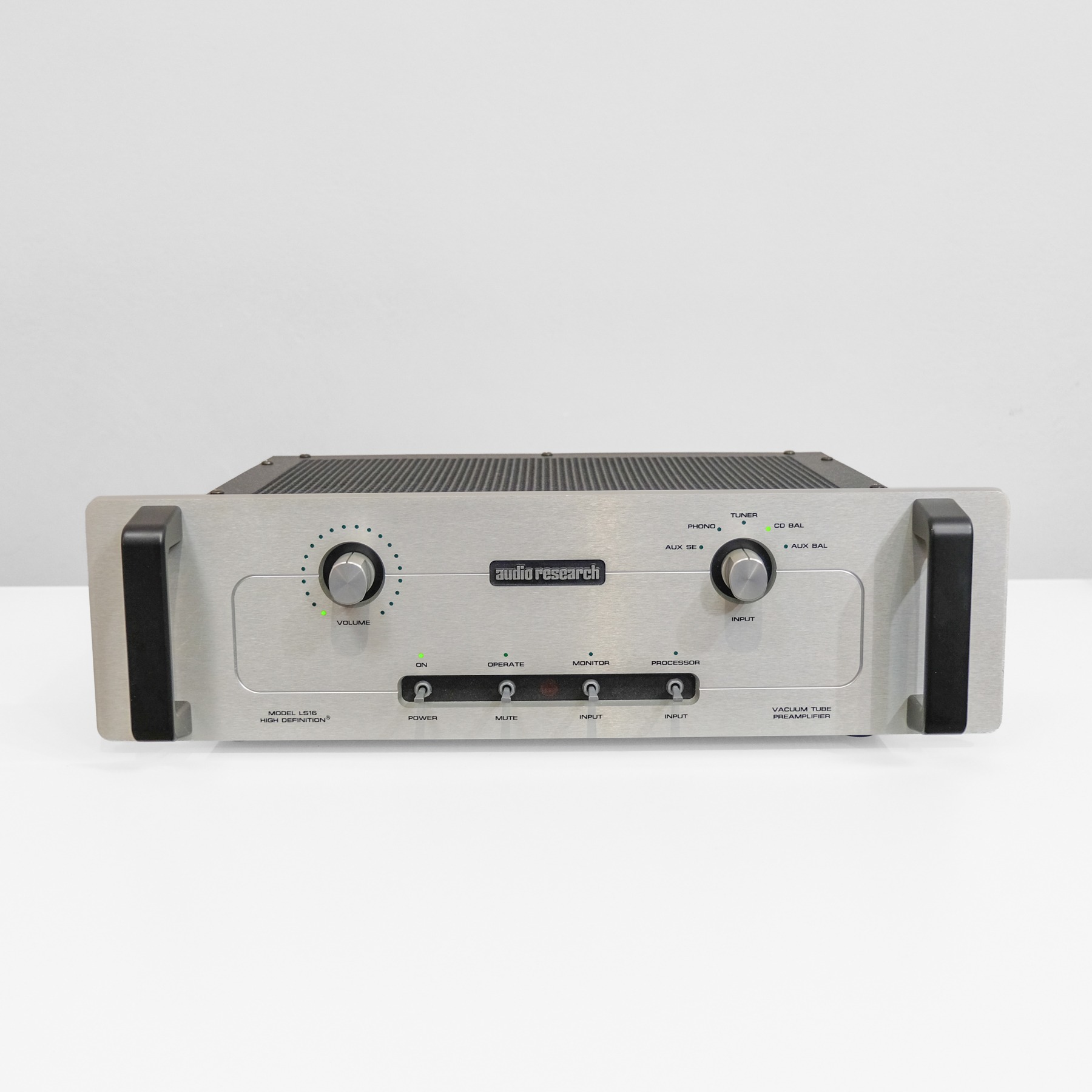 Audio Research LS-16