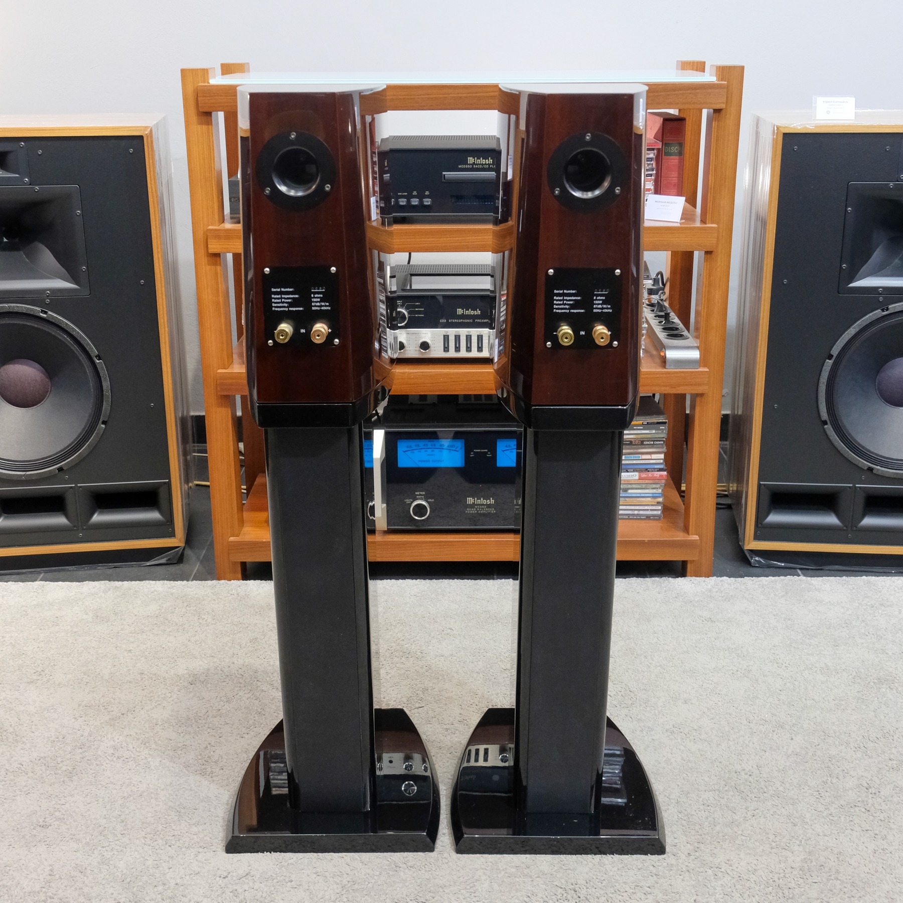 Aurum Cantus V2M con stand