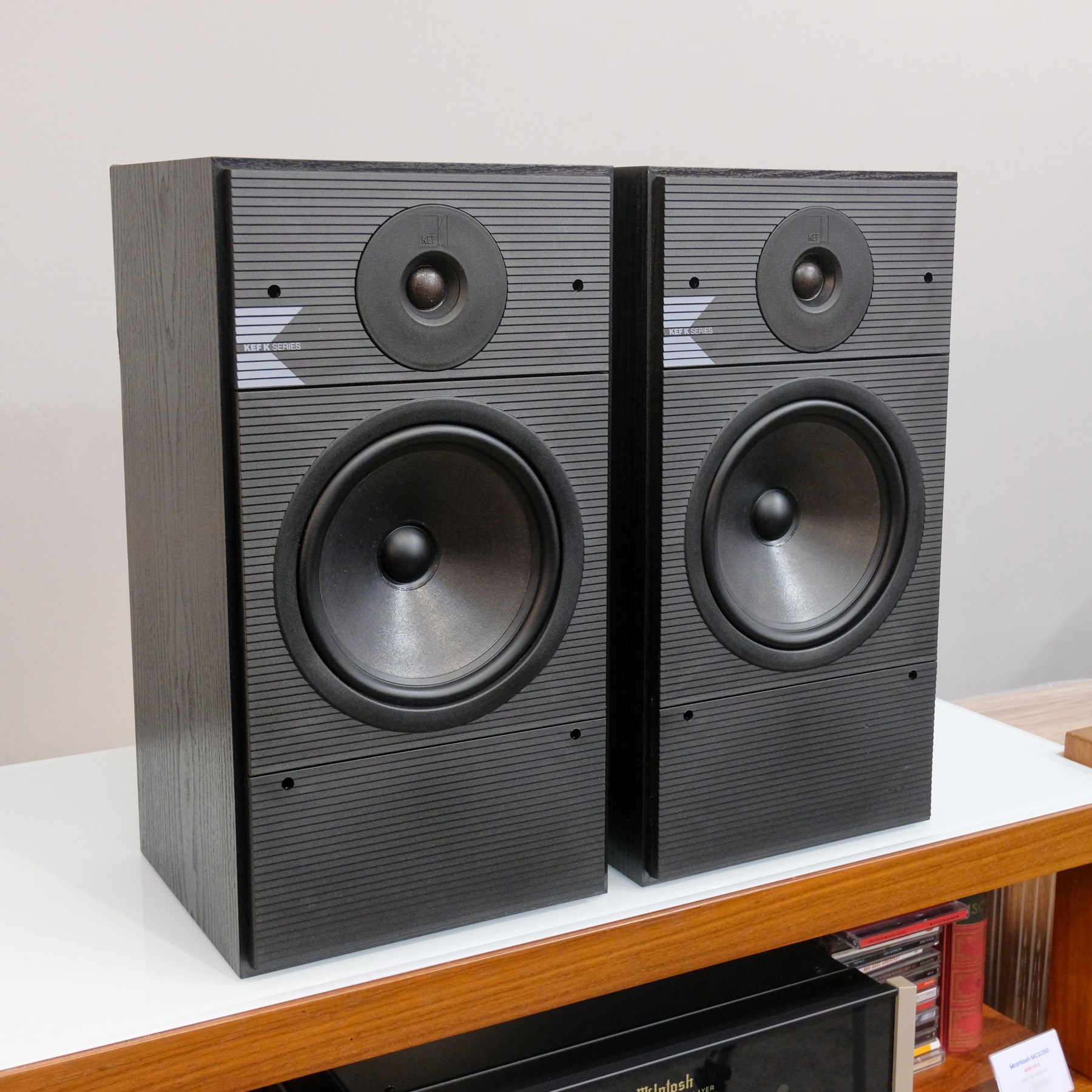 Kef K140