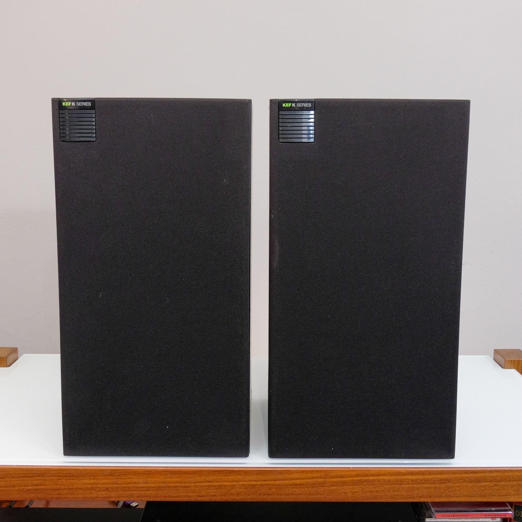 Kef K140