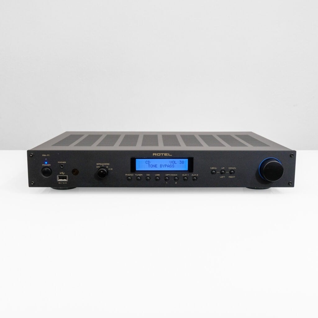 Rotel RA-11