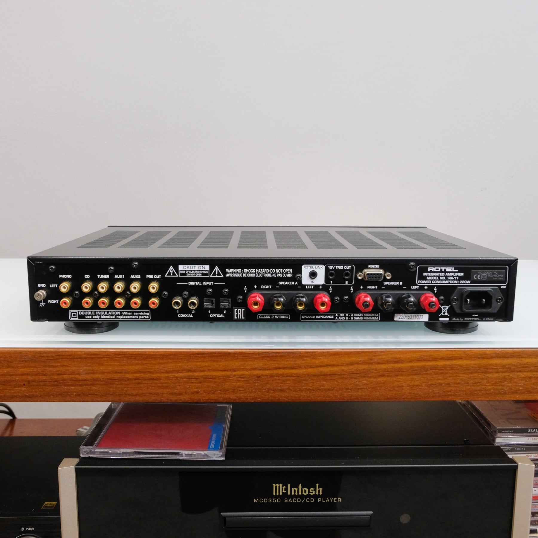 Rotel RA-11