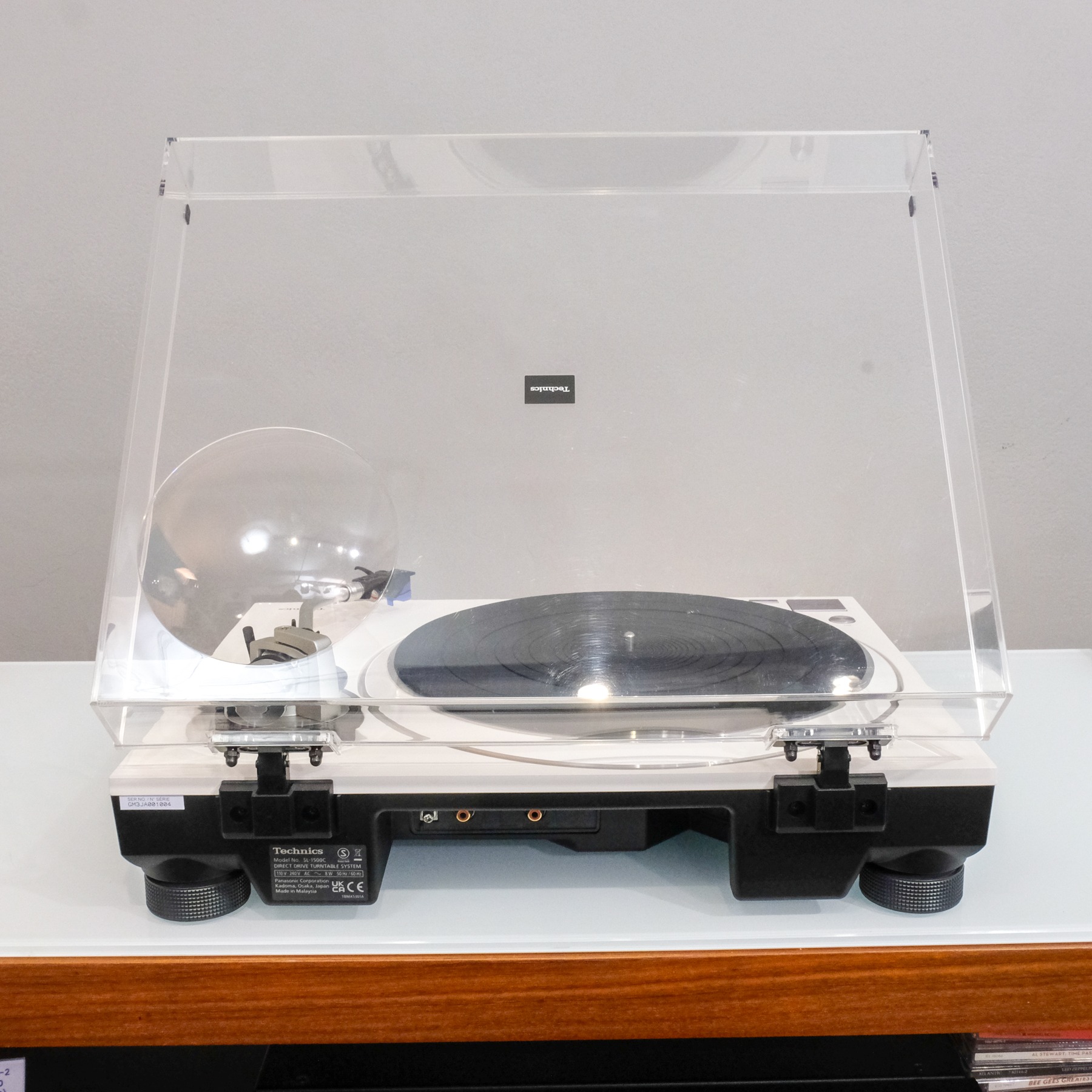 Technics SL-1500C con Ortofon 2M Blue