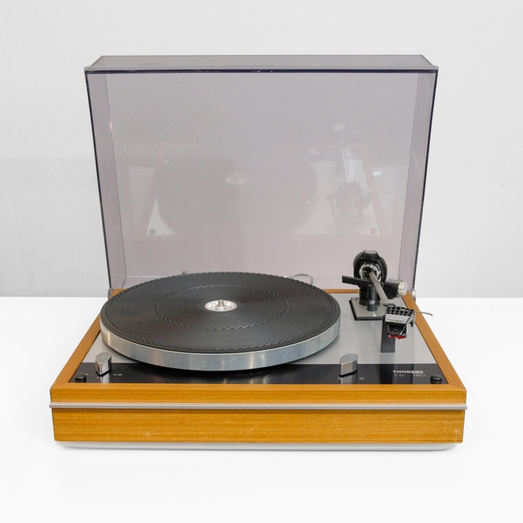 Thorens TD160