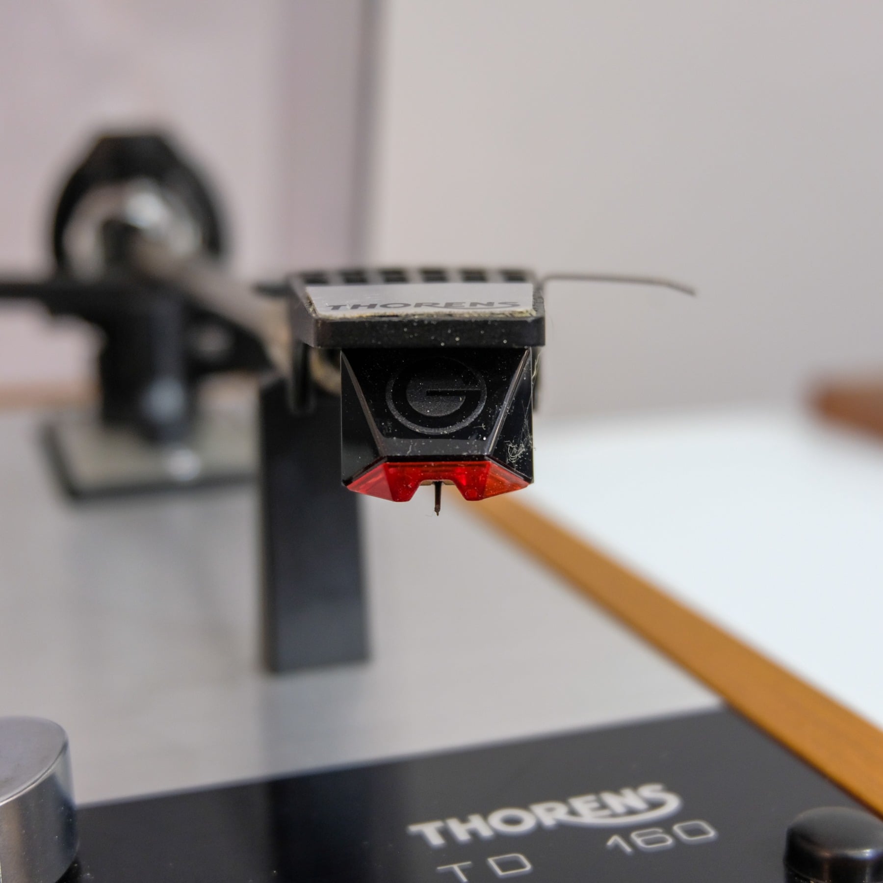 Thorens TD160