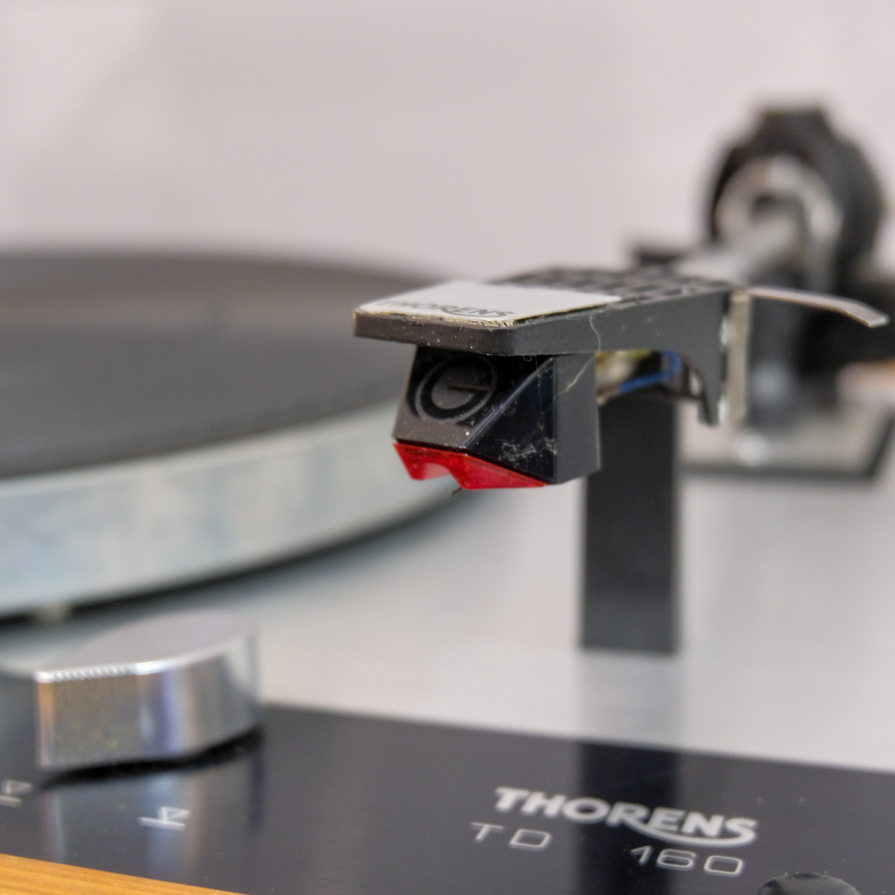 Thorens TD160