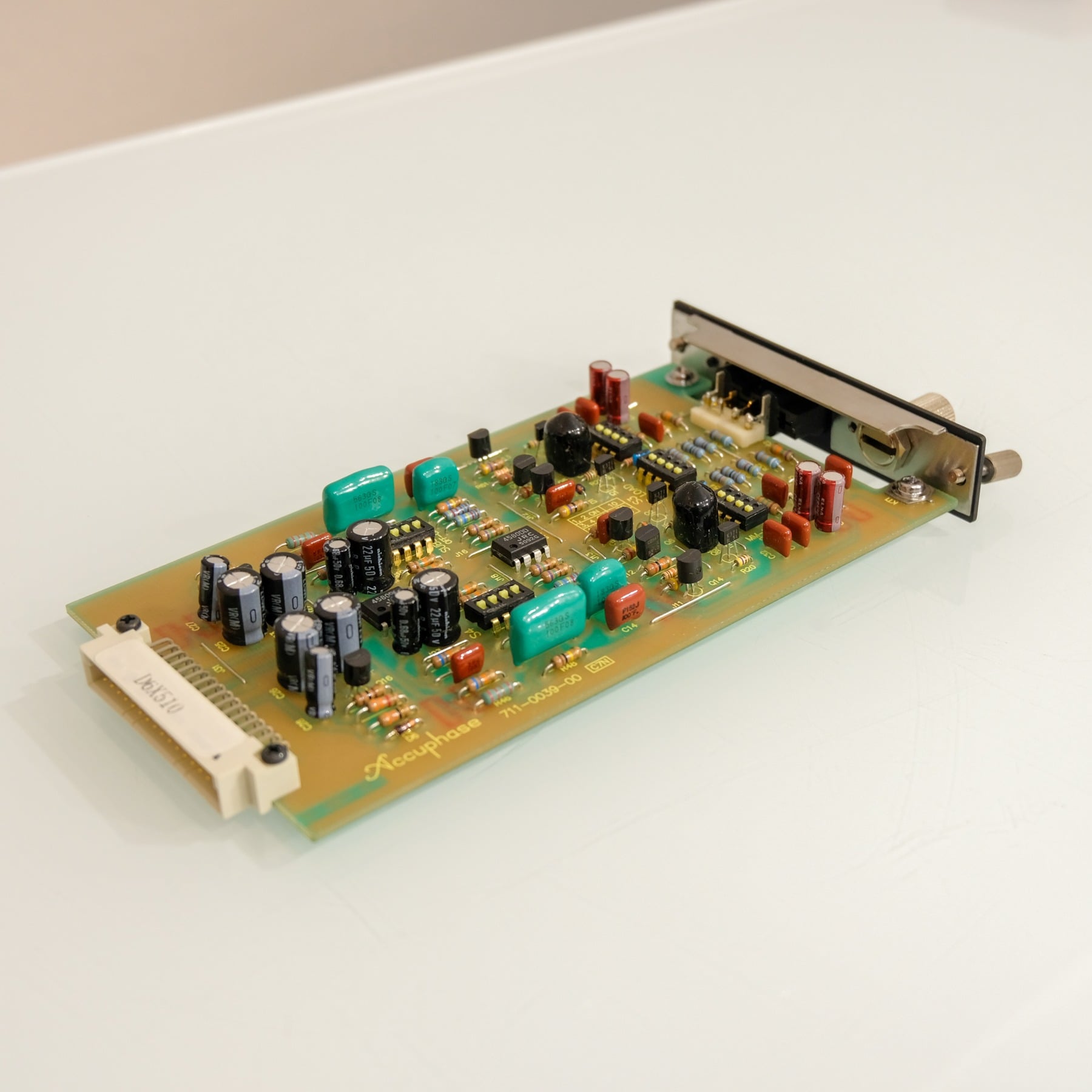 Accuphase AD-9