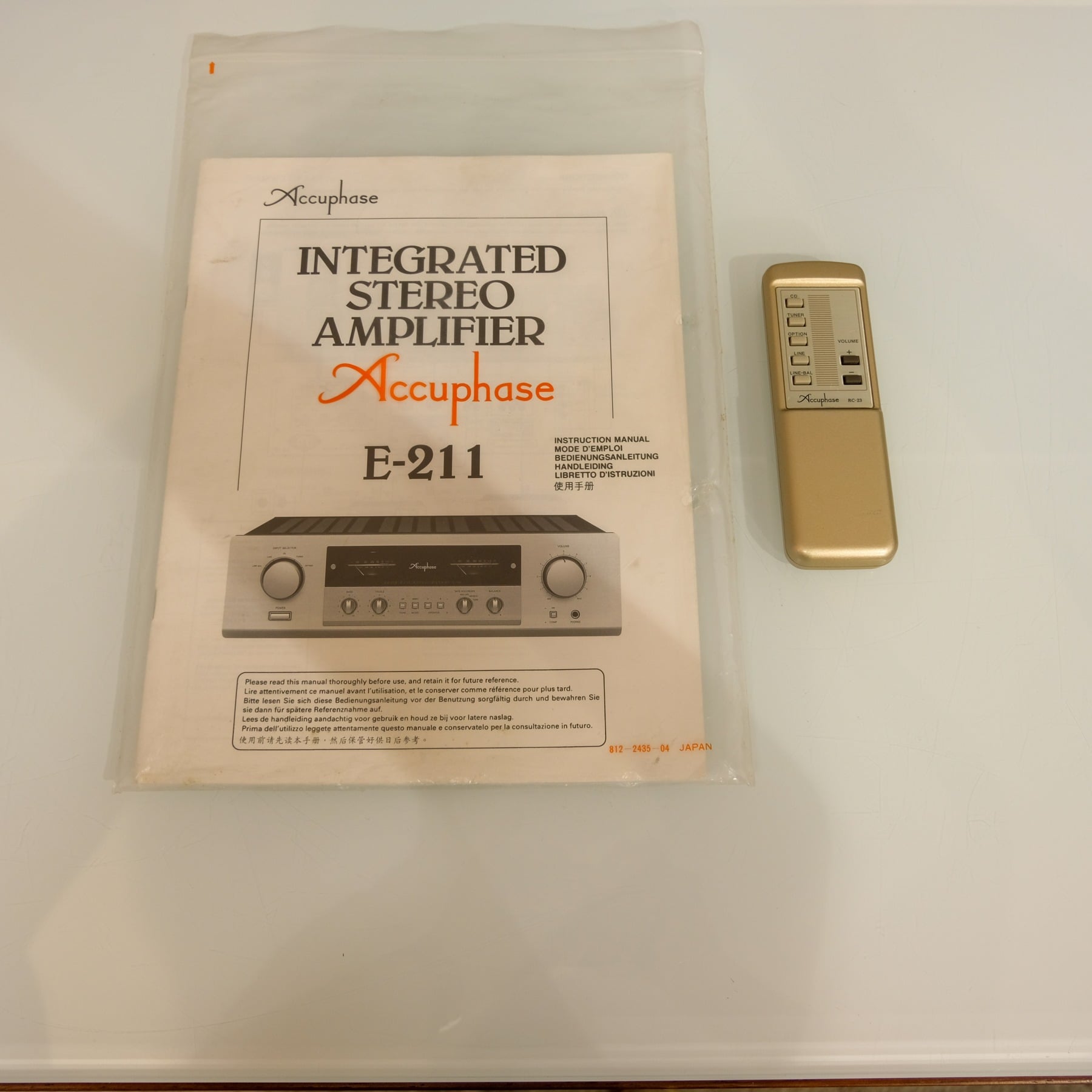 Accuphase E-211