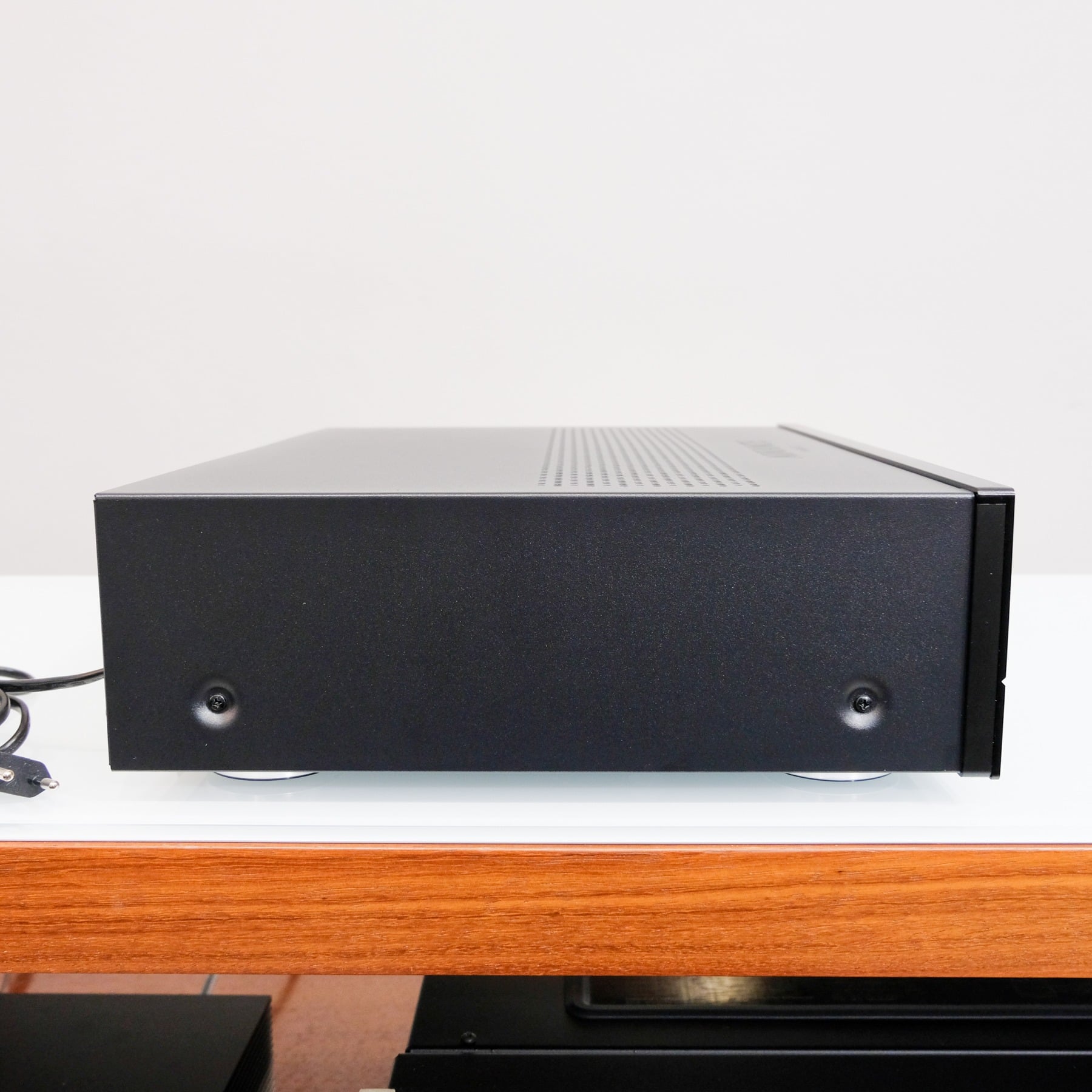 Advance Paris Playstream A1 HDMI