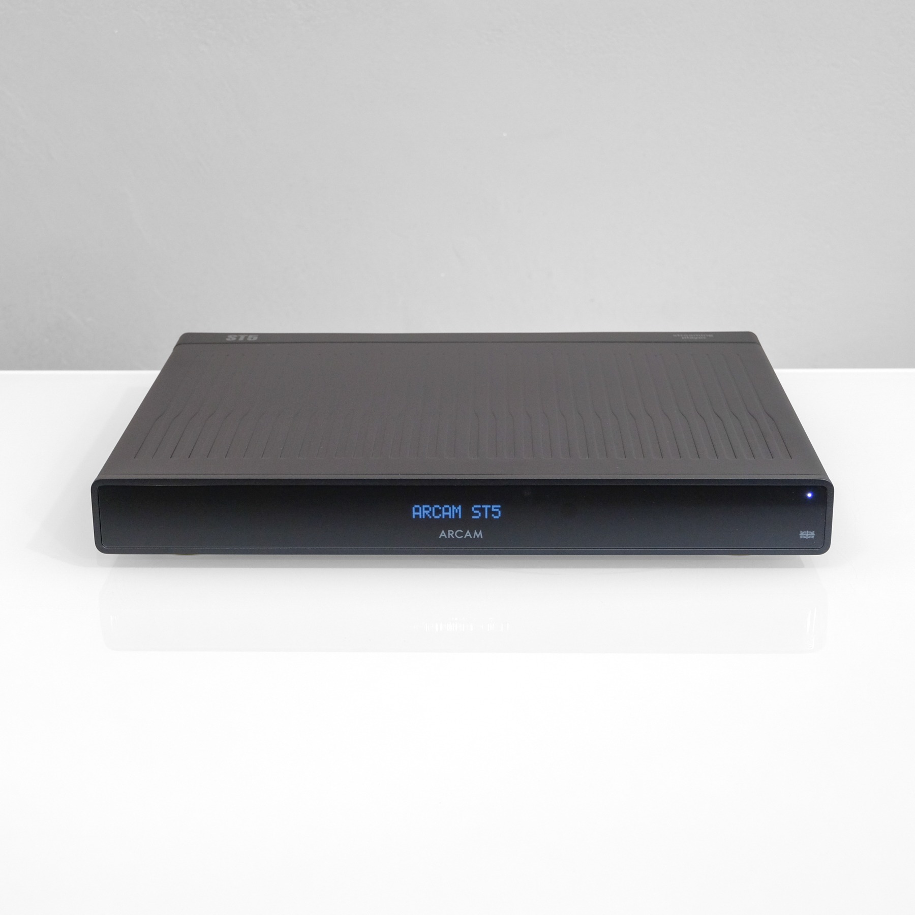 Arcam ST-5