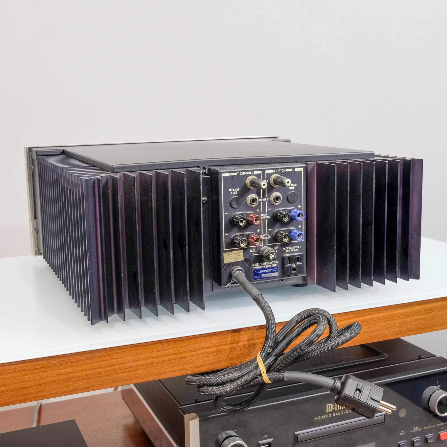 Bose 1801