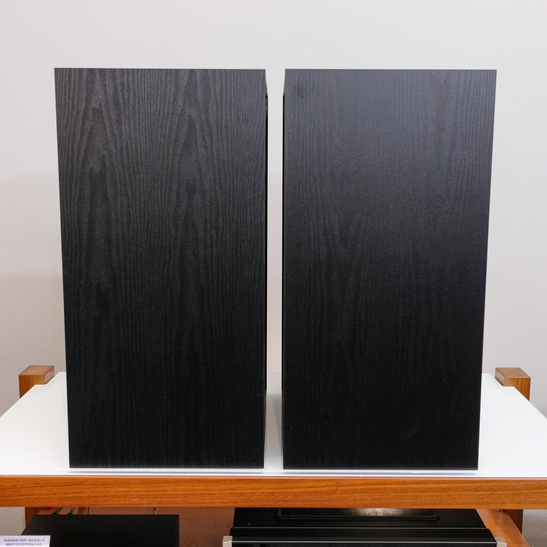 JBL 4312G