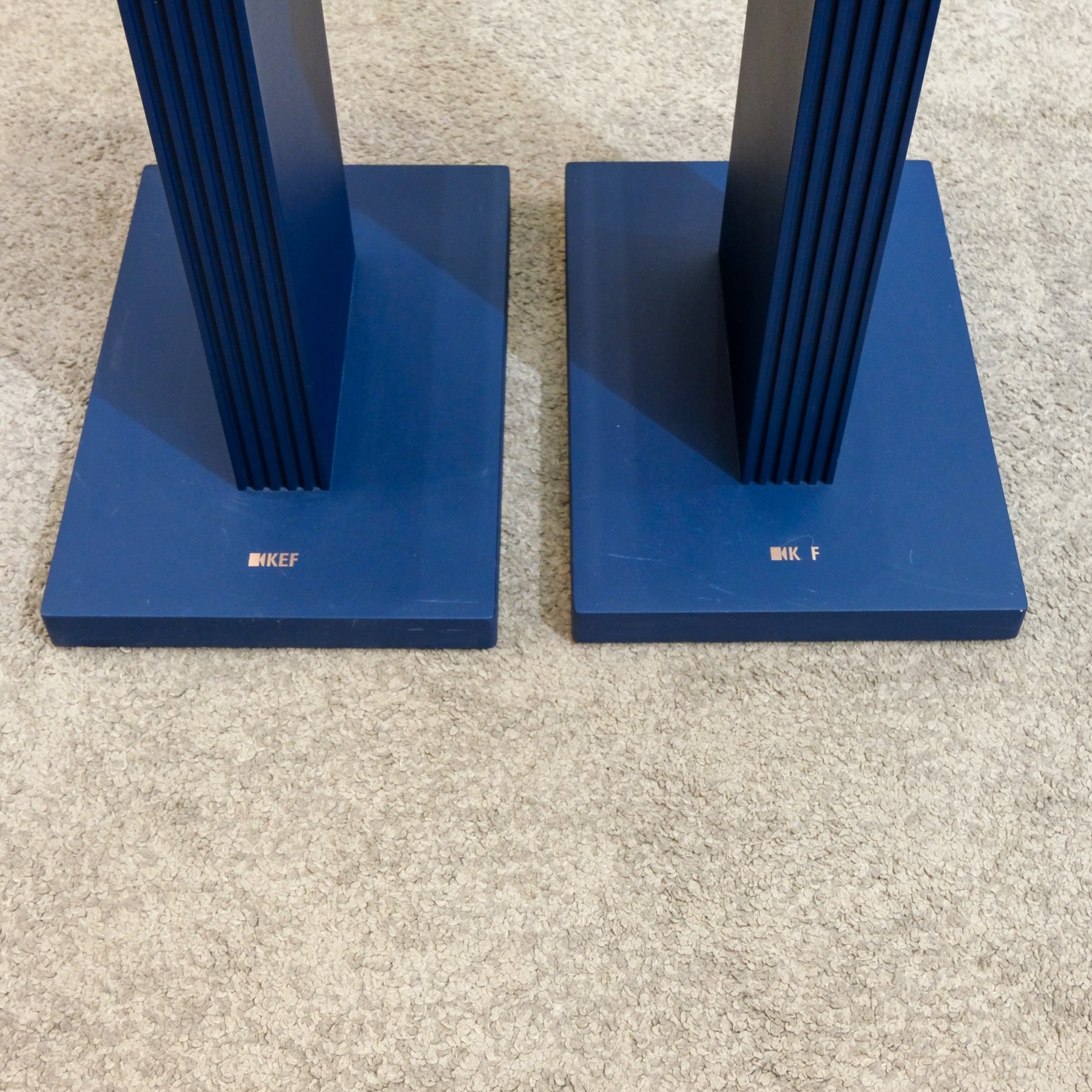 Kef R3 Meta con Kef S3 Stand