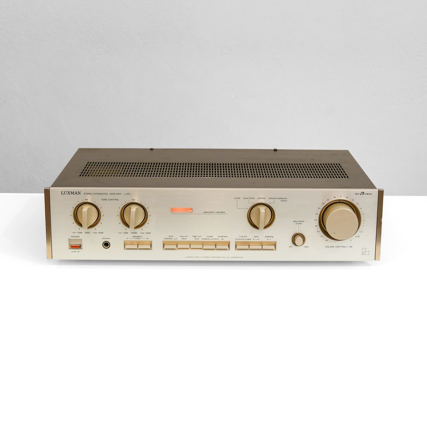 Luxman L-210