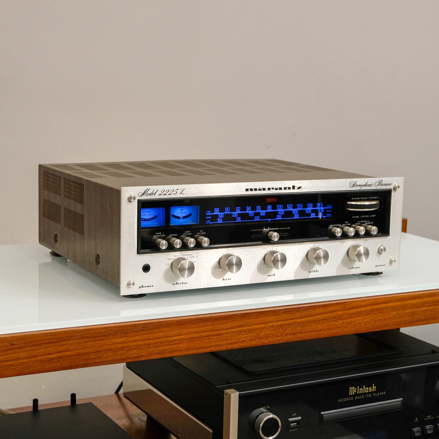 Marantz Model 2225L