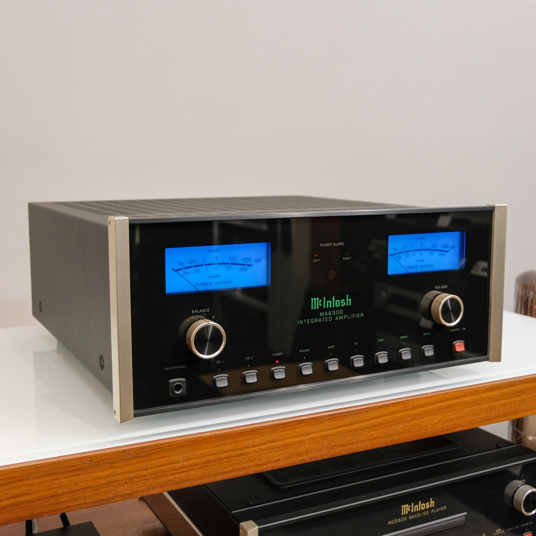 McIntosh MA6300