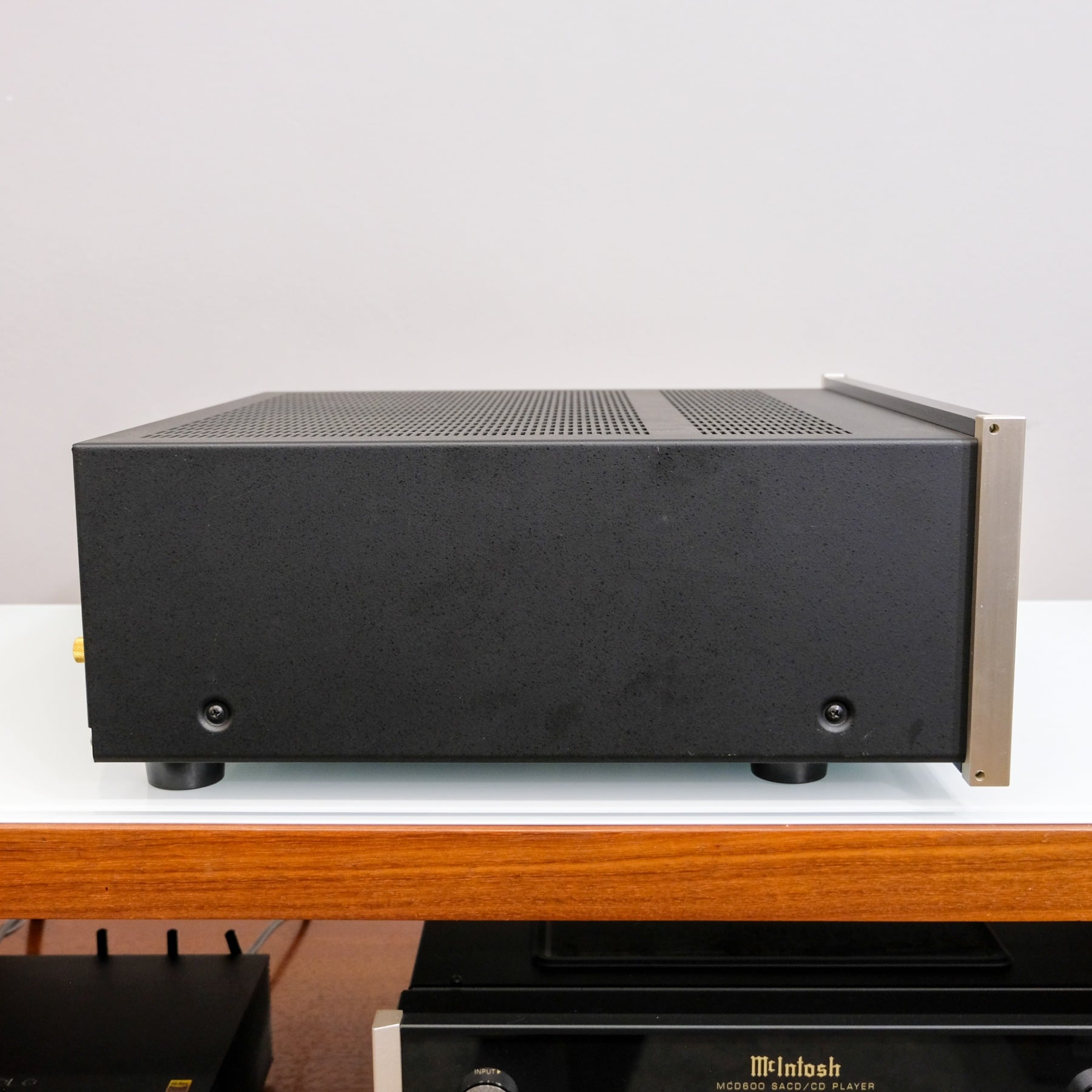 McIntosh MA6300