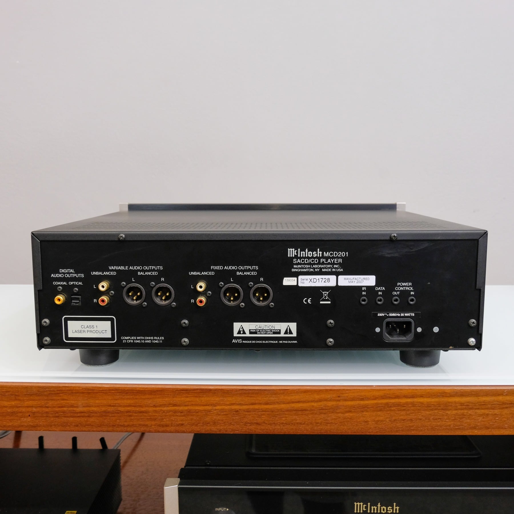 McIntosh MCD201