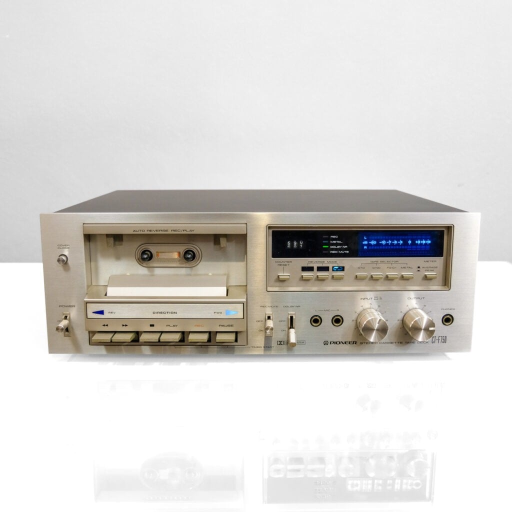 Pioneer CT-F750