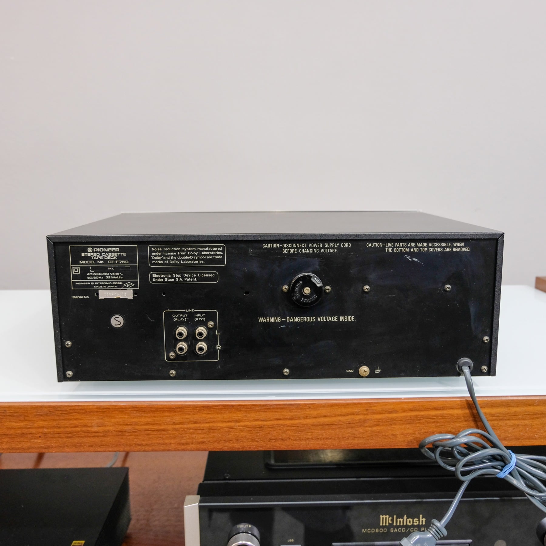 Pioneer CT-F750