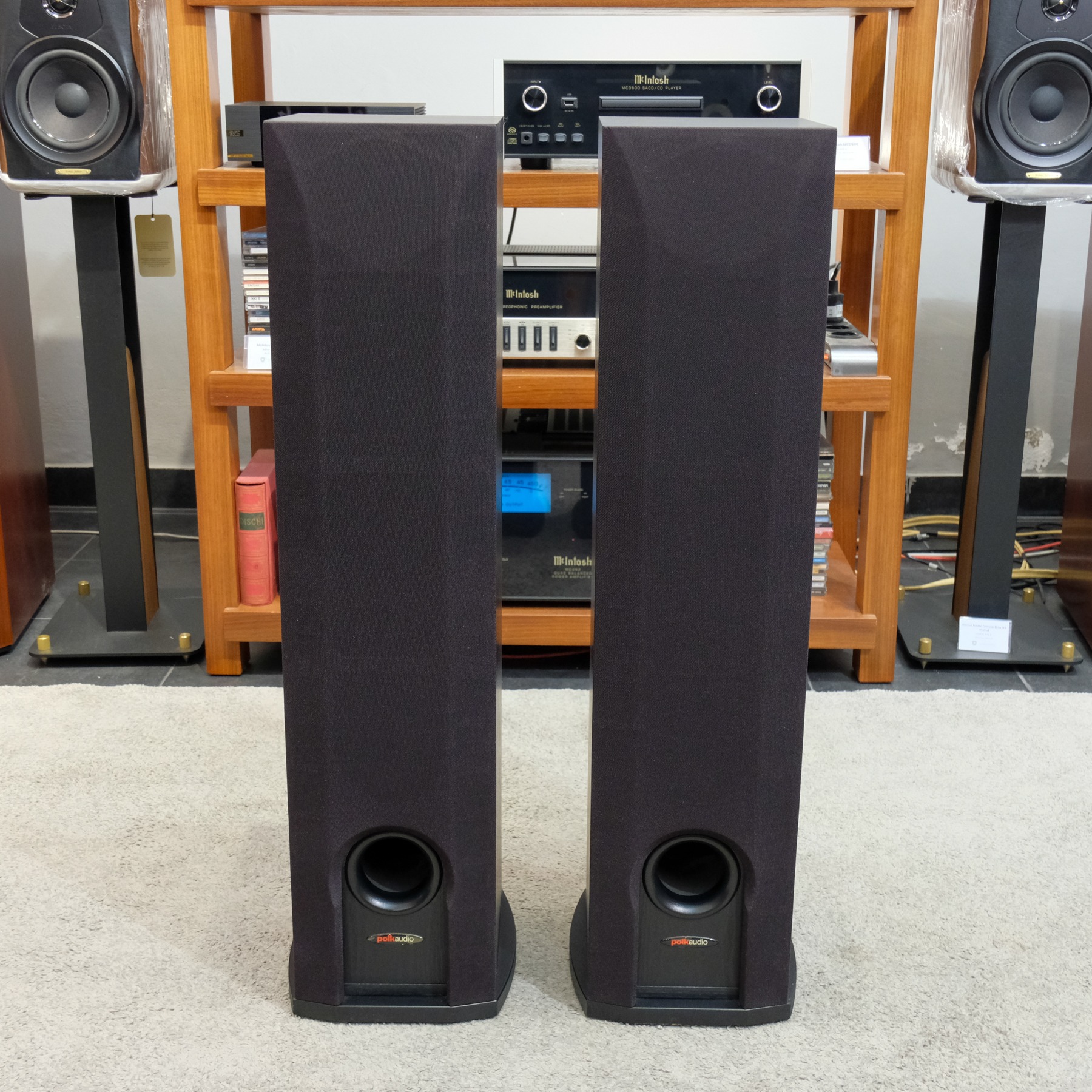 Polk Audio R30