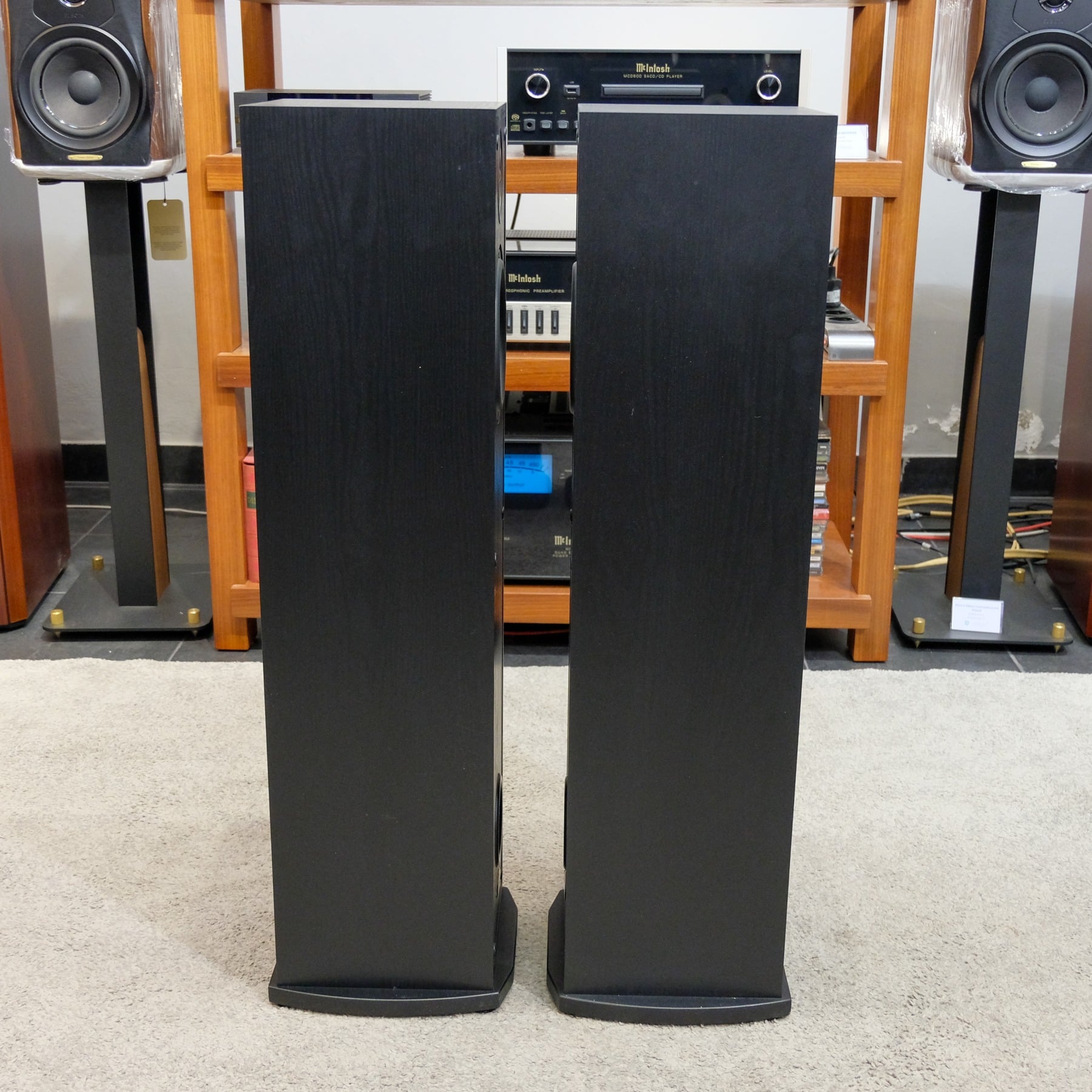 Polk Audio R30
