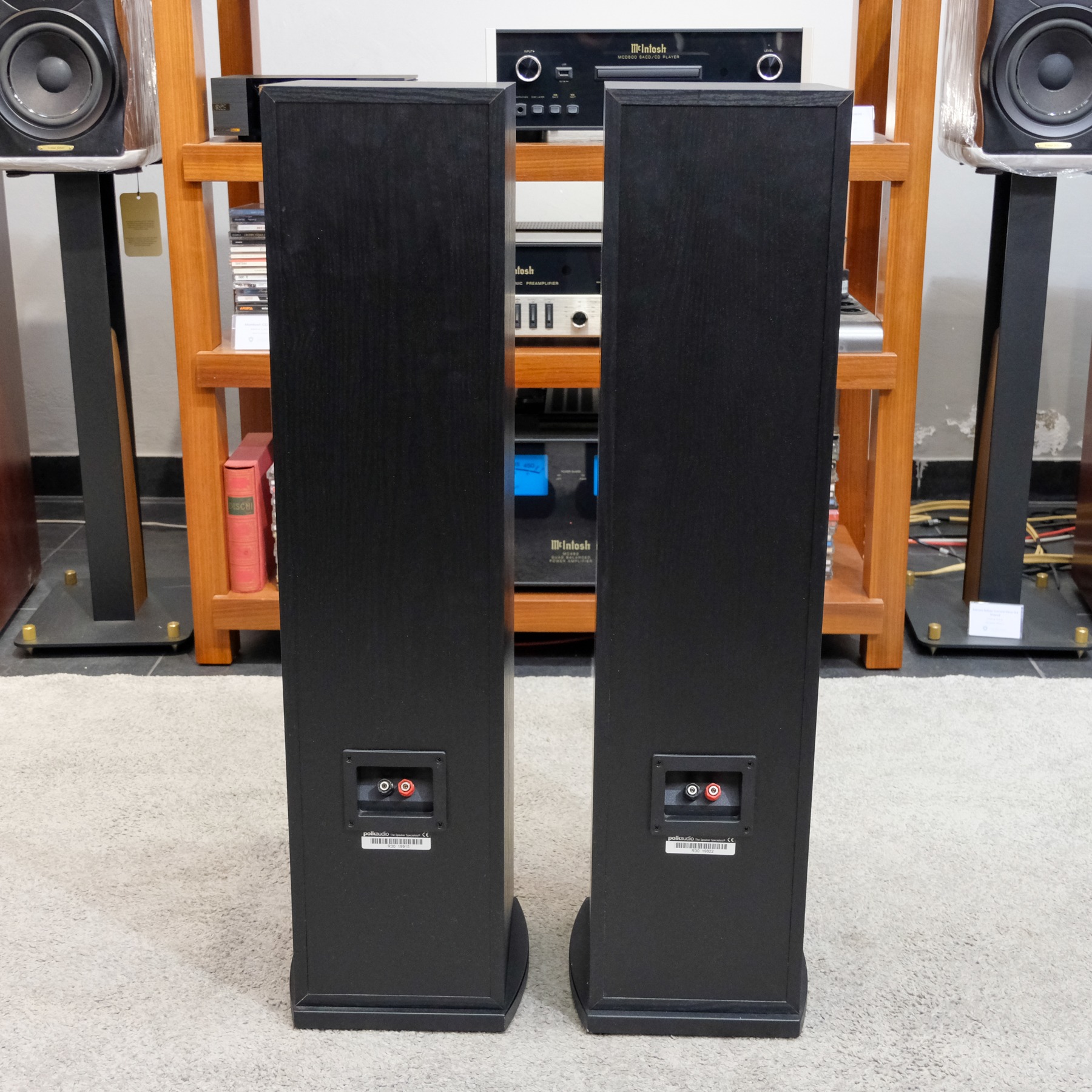 Polk Audio R30