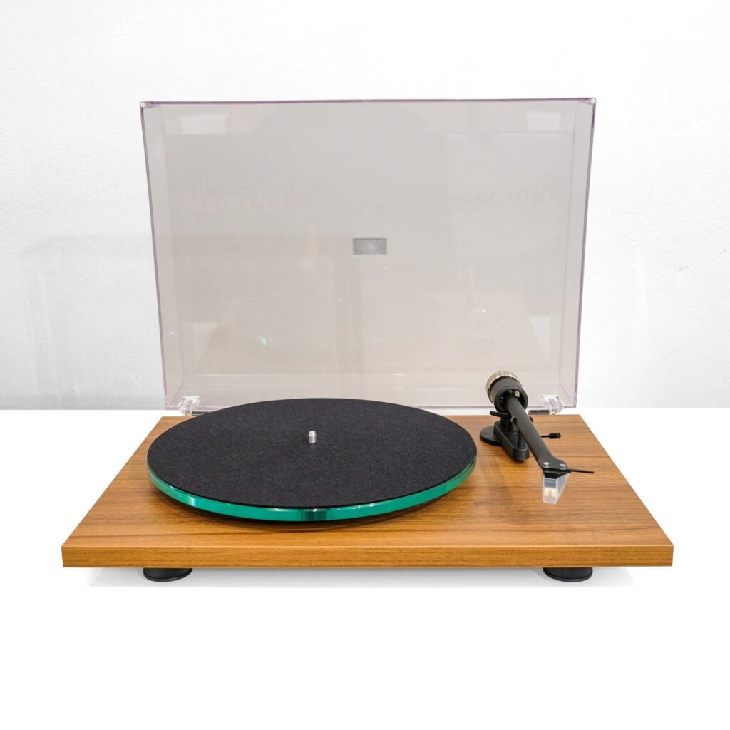Pro-Ject T2
