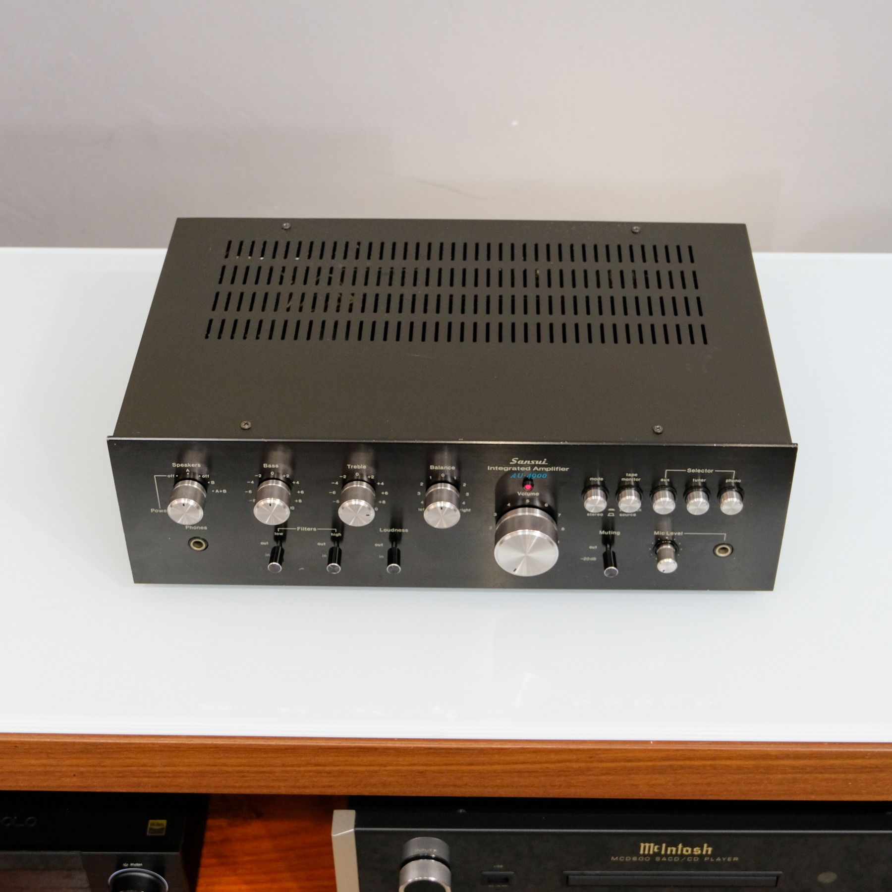Sansui AU-4900