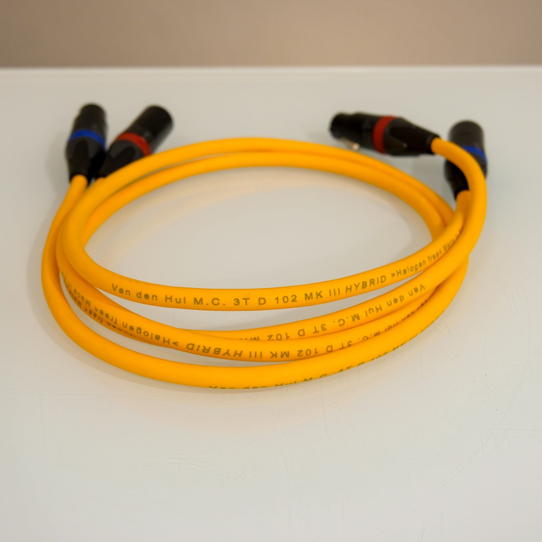 Van den Hul D102 XLR 1mt