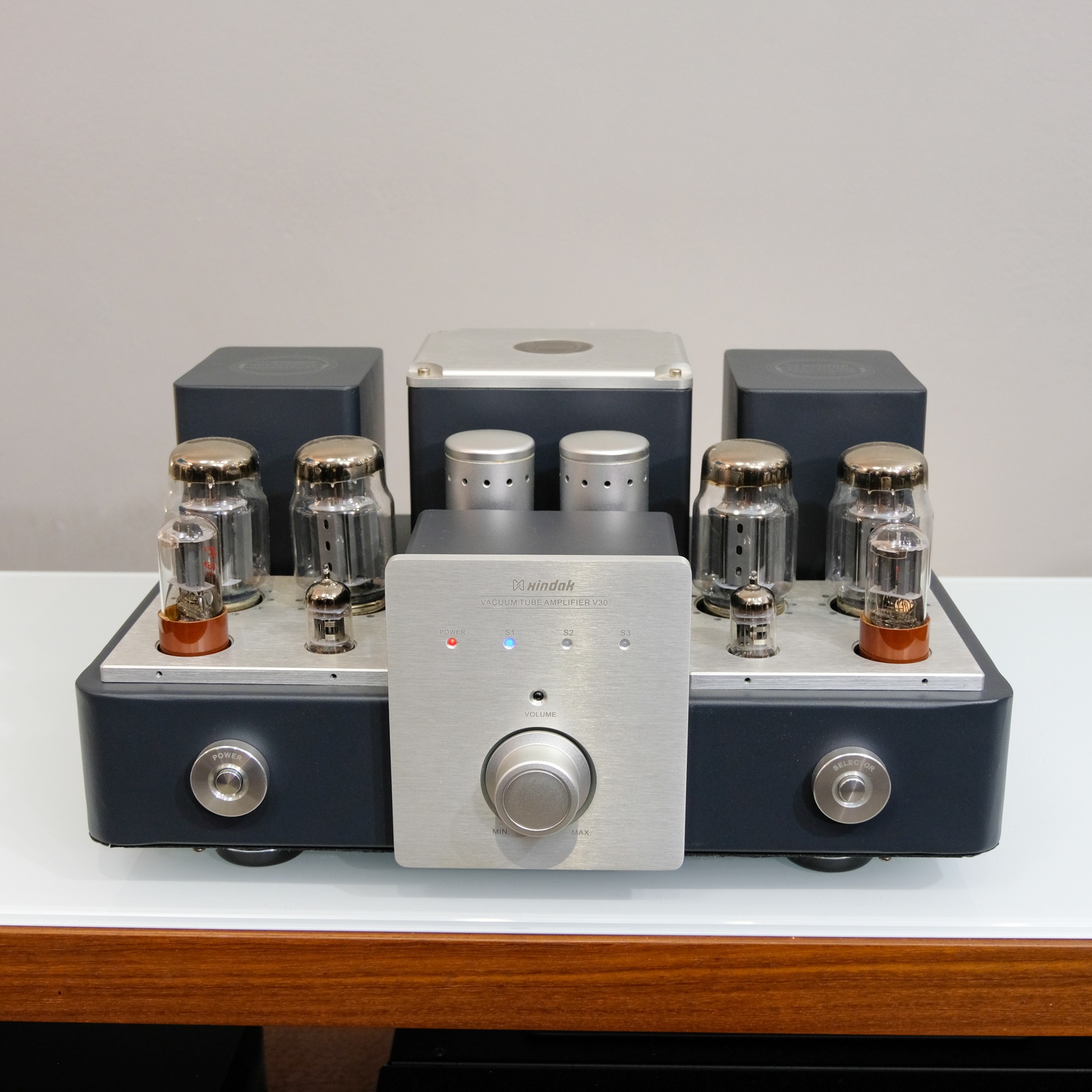 Xindak V-30