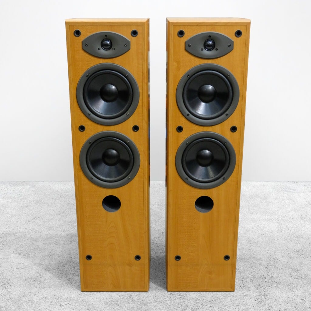 Yamaha NS-45E