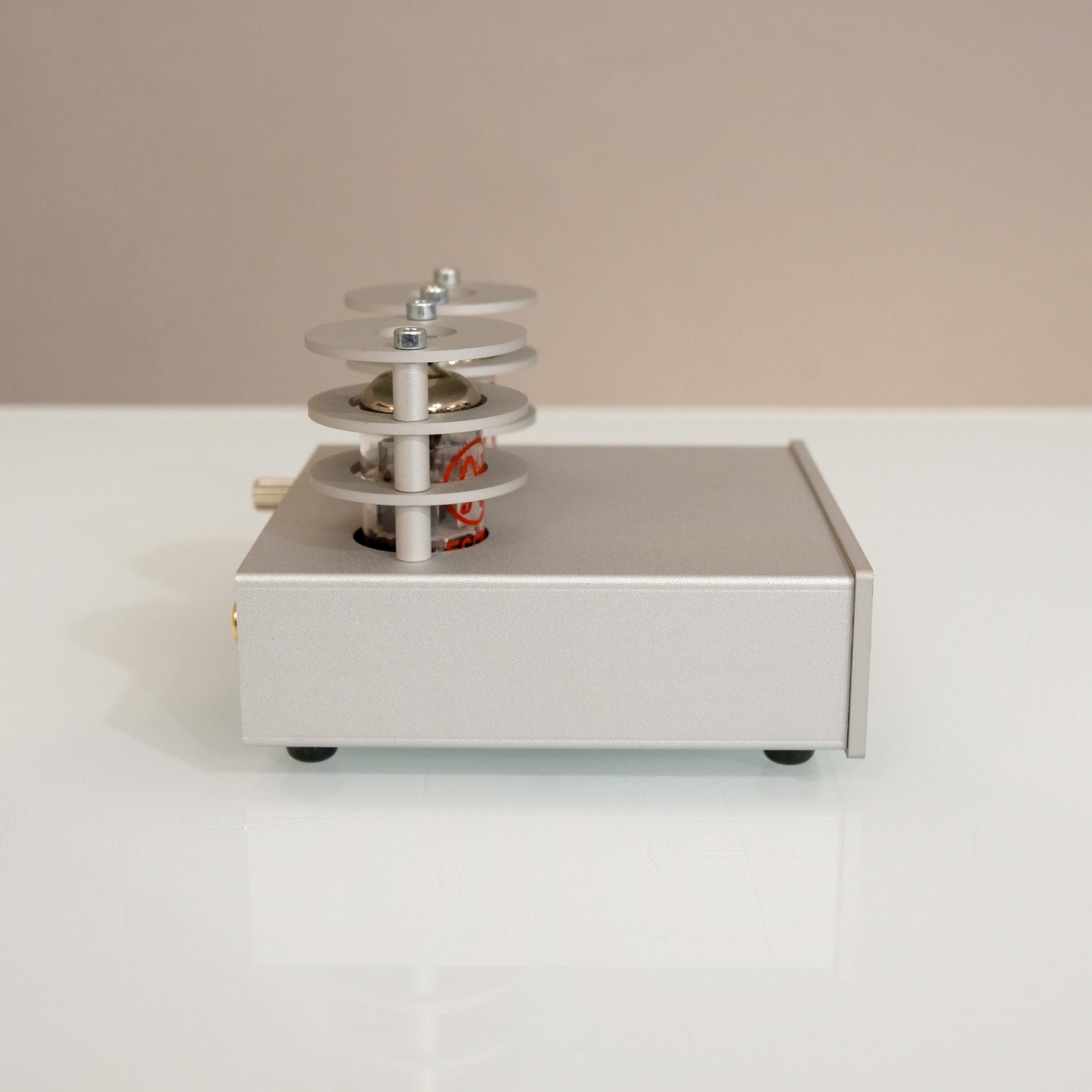 Pro-Ject Tube Box s2