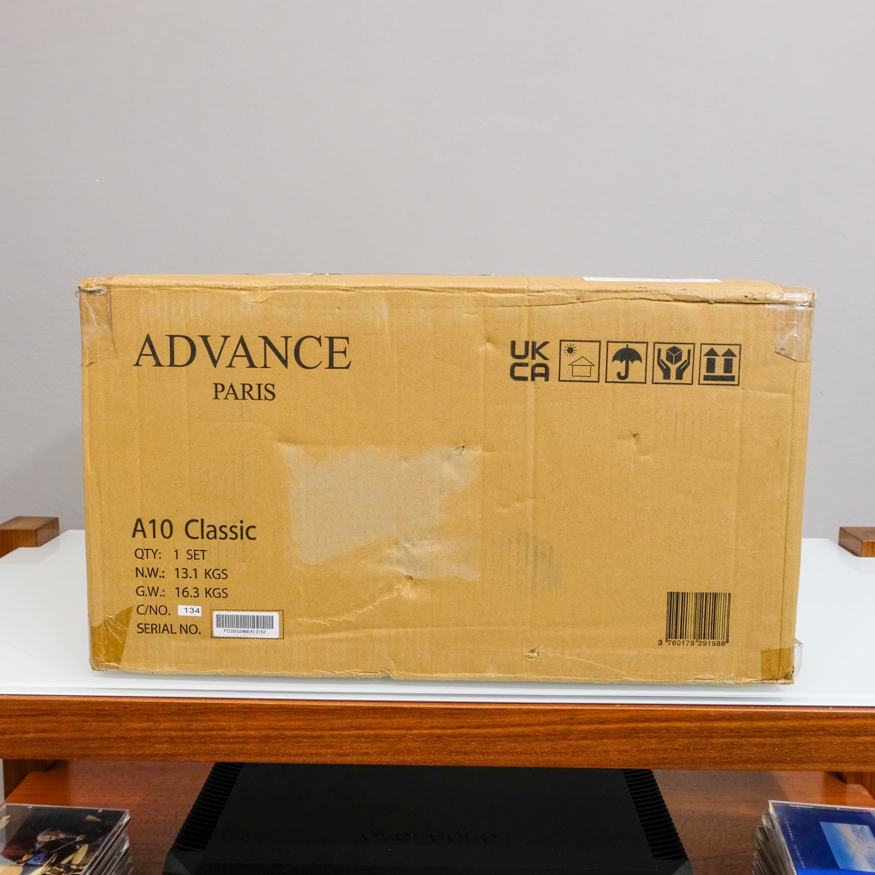 Advance Paris A10 Classic