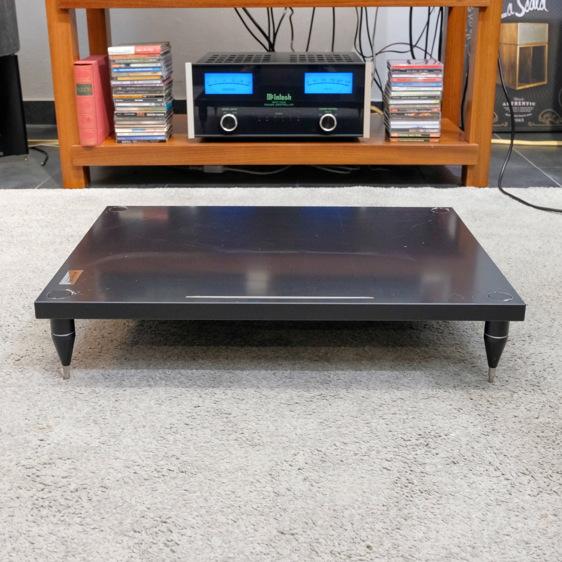 Bassocontinuo Essenza Genesis Quark Power Amp Stand