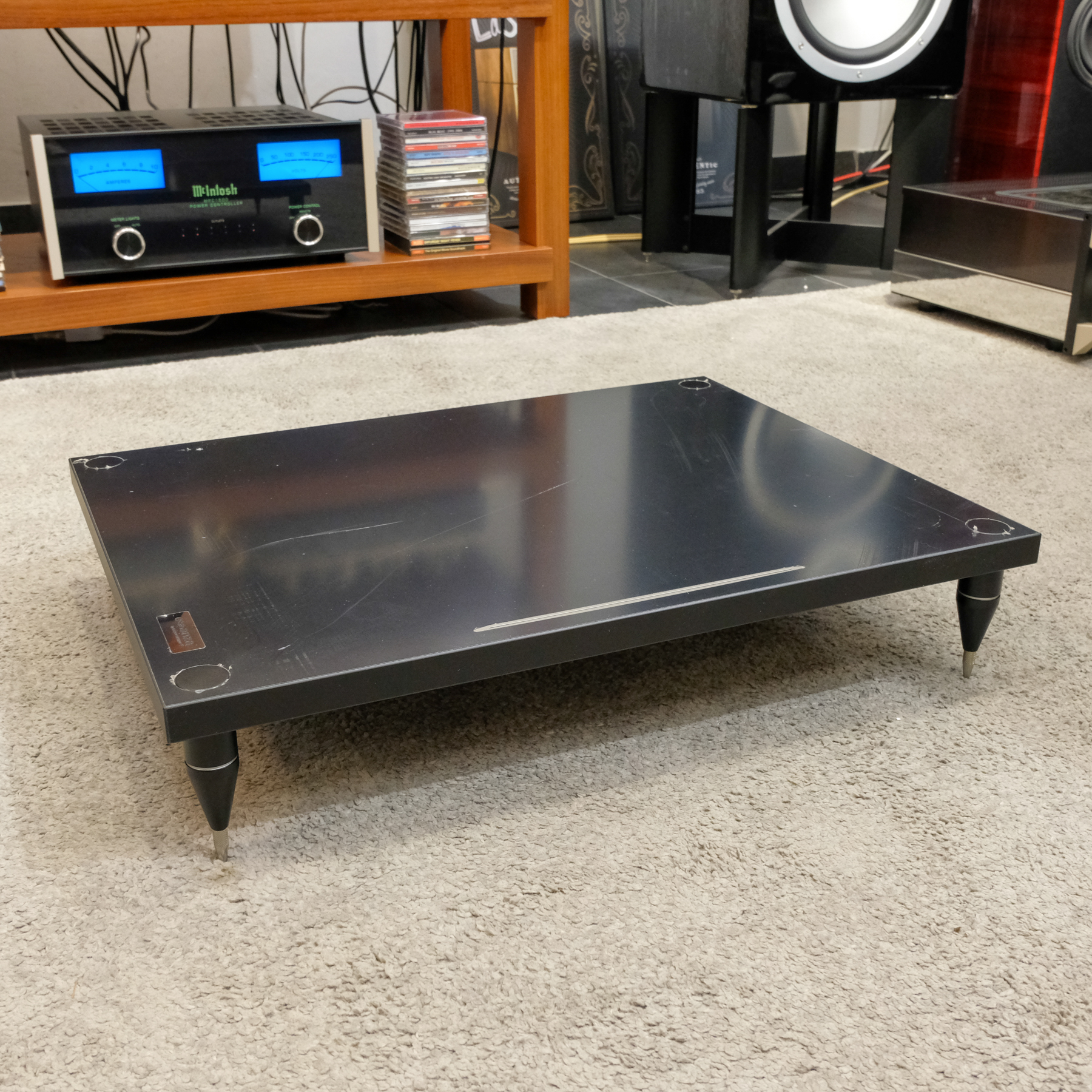 Bassocontinuo Essenza Genesis Quark Power Amp Stand