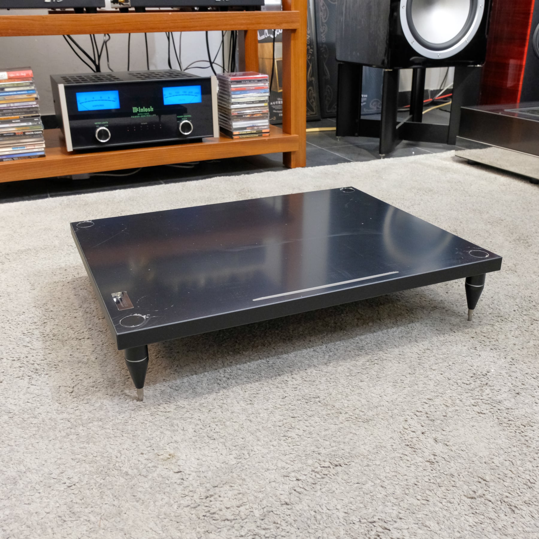 Bassocontinuo Essenza Genesis Quark Power Amp Stand