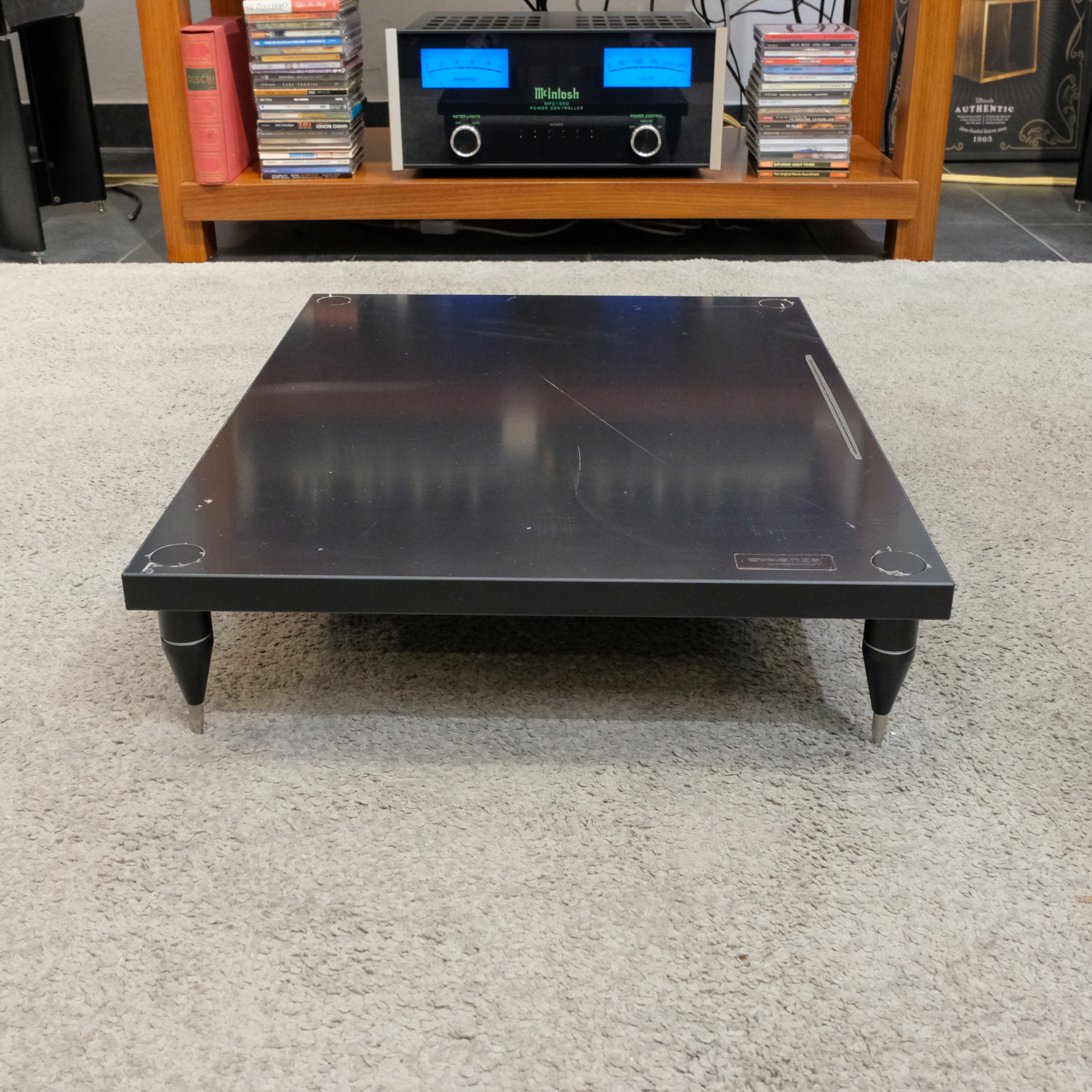Bassocontinuo Essenza Genesis Quark Power Amp Stand