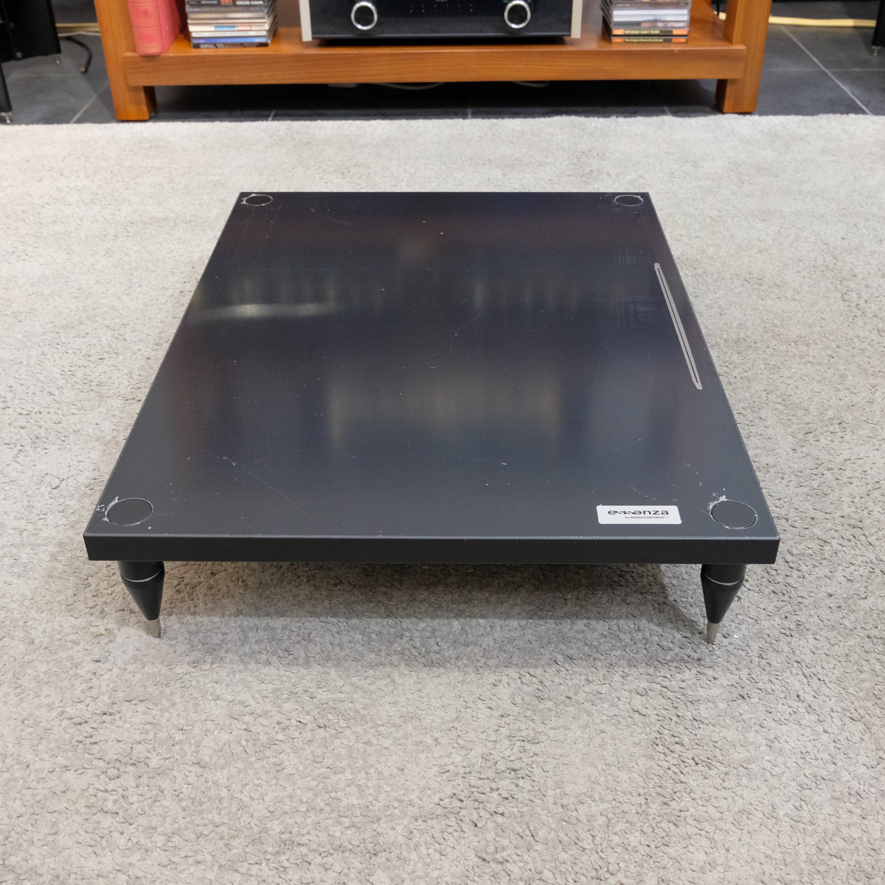 Bassocontinuo Essenza Genesis Quark Power Amp Stand