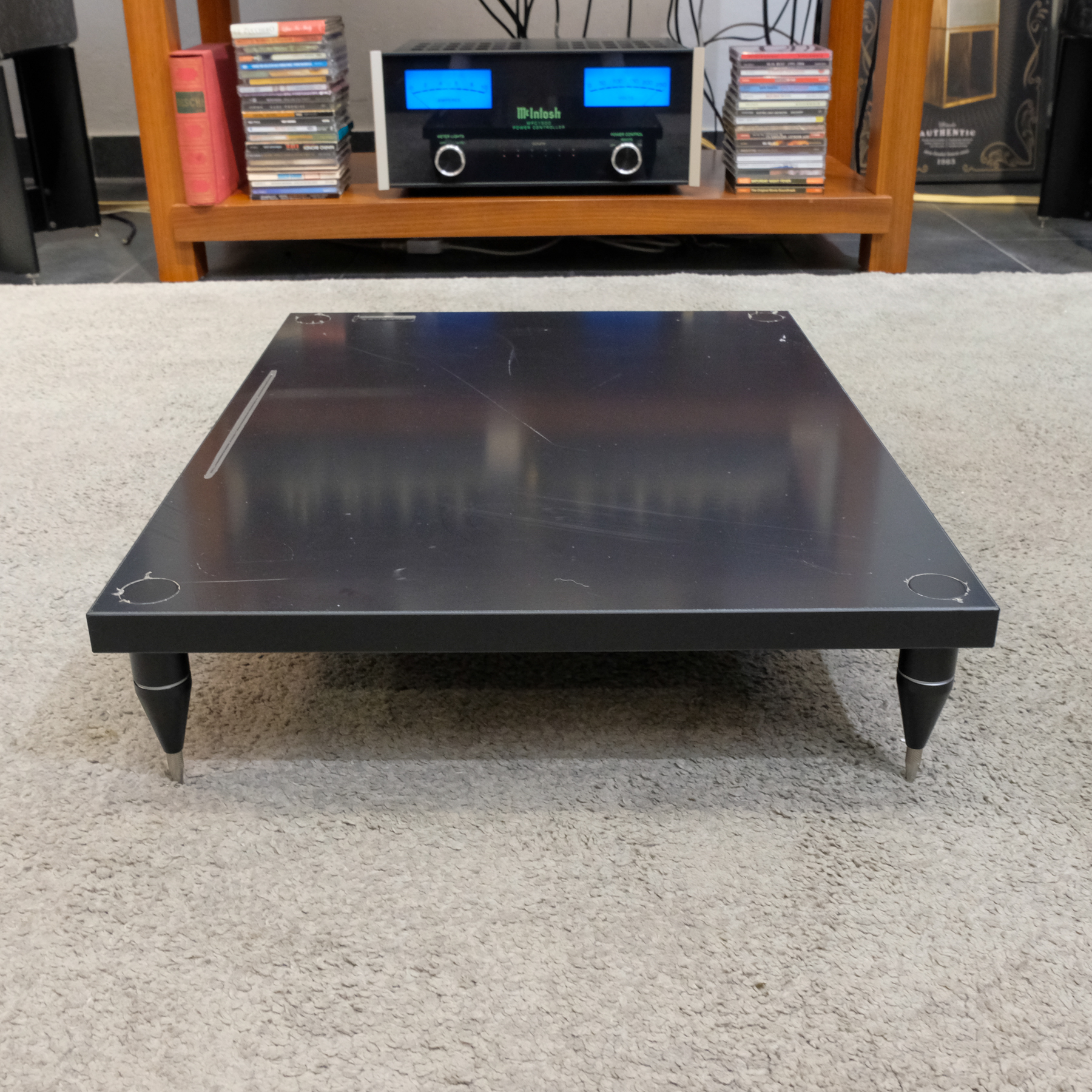 Bassocontinuo Essenza Genesis Quark Power Amp Stand