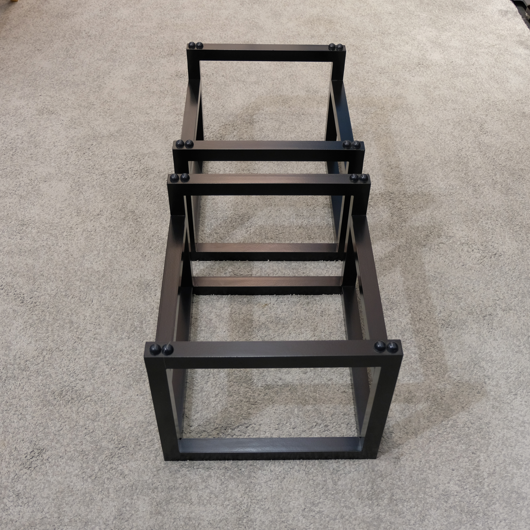 Coppia stand per diffusori