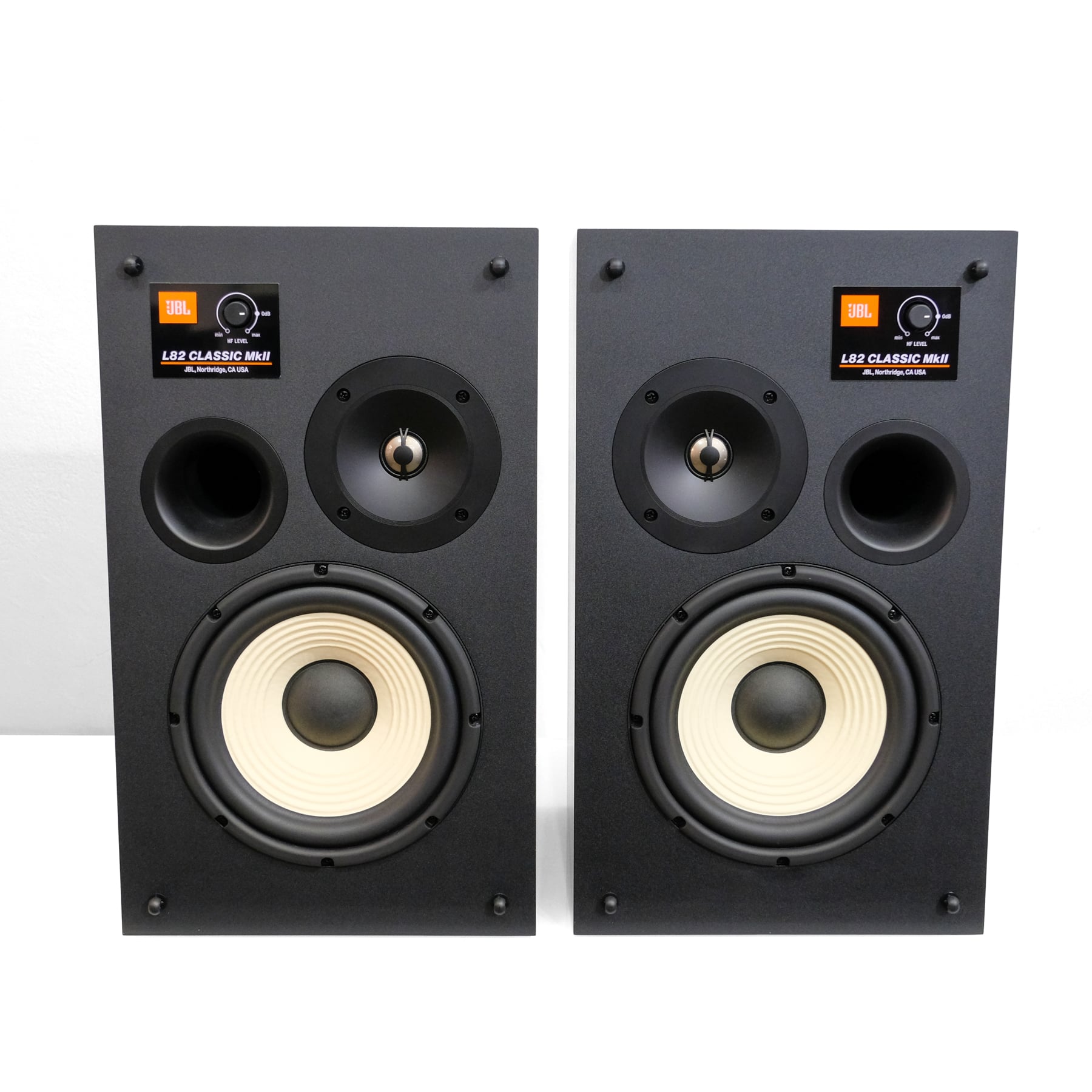 JBL L82 Classic MKII