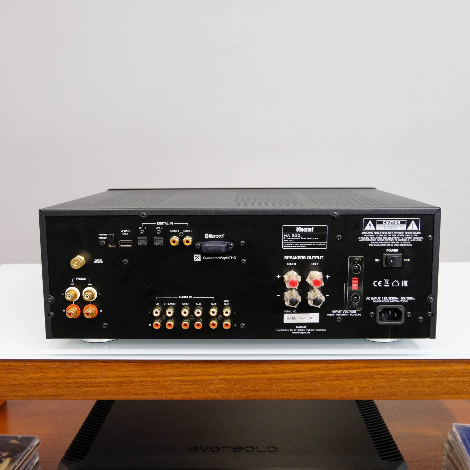 Magnat MA900