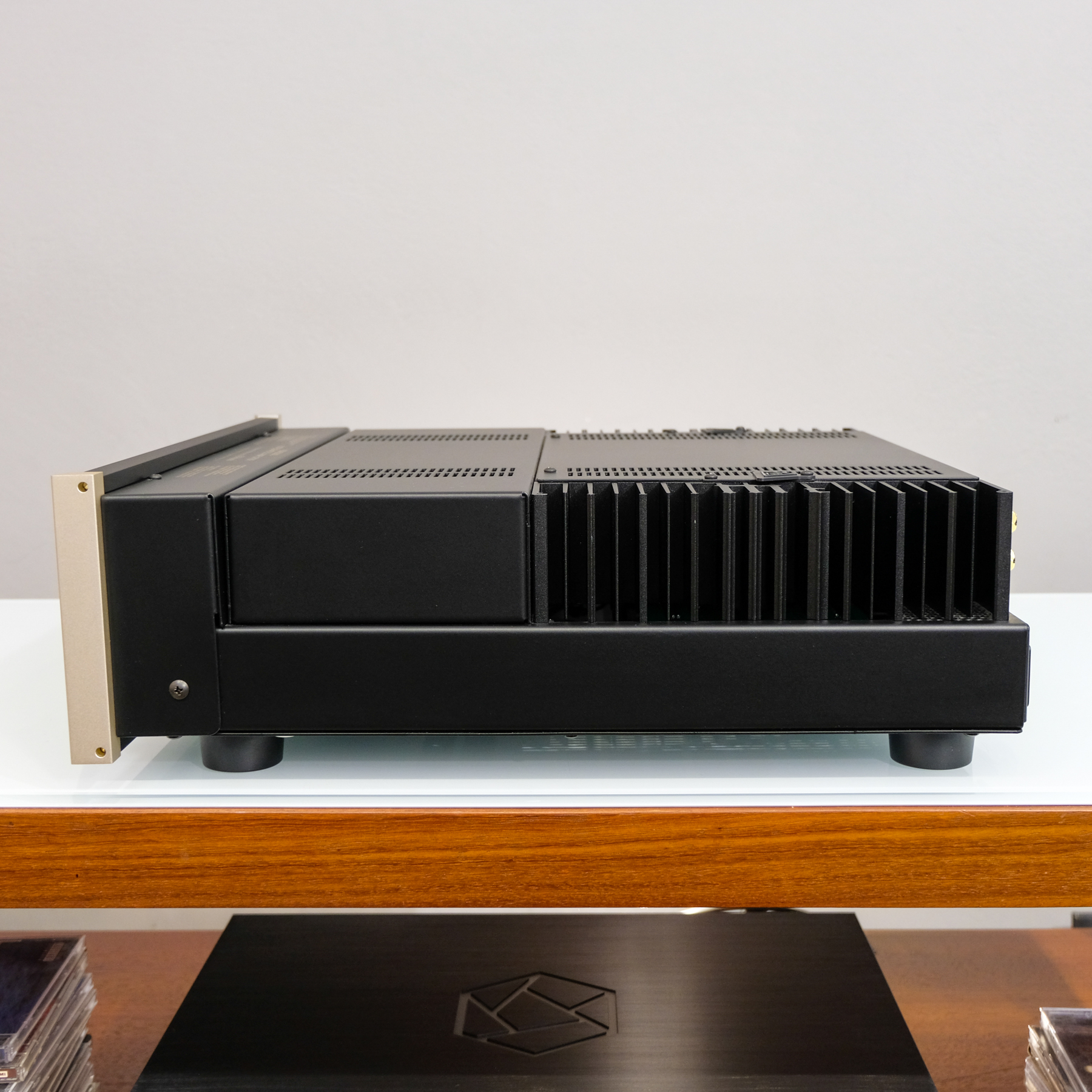 McIntosh MA5300