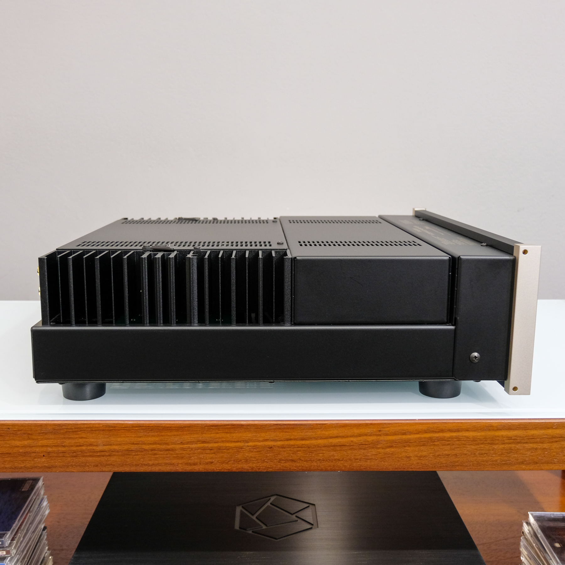 McIntosh MA5300