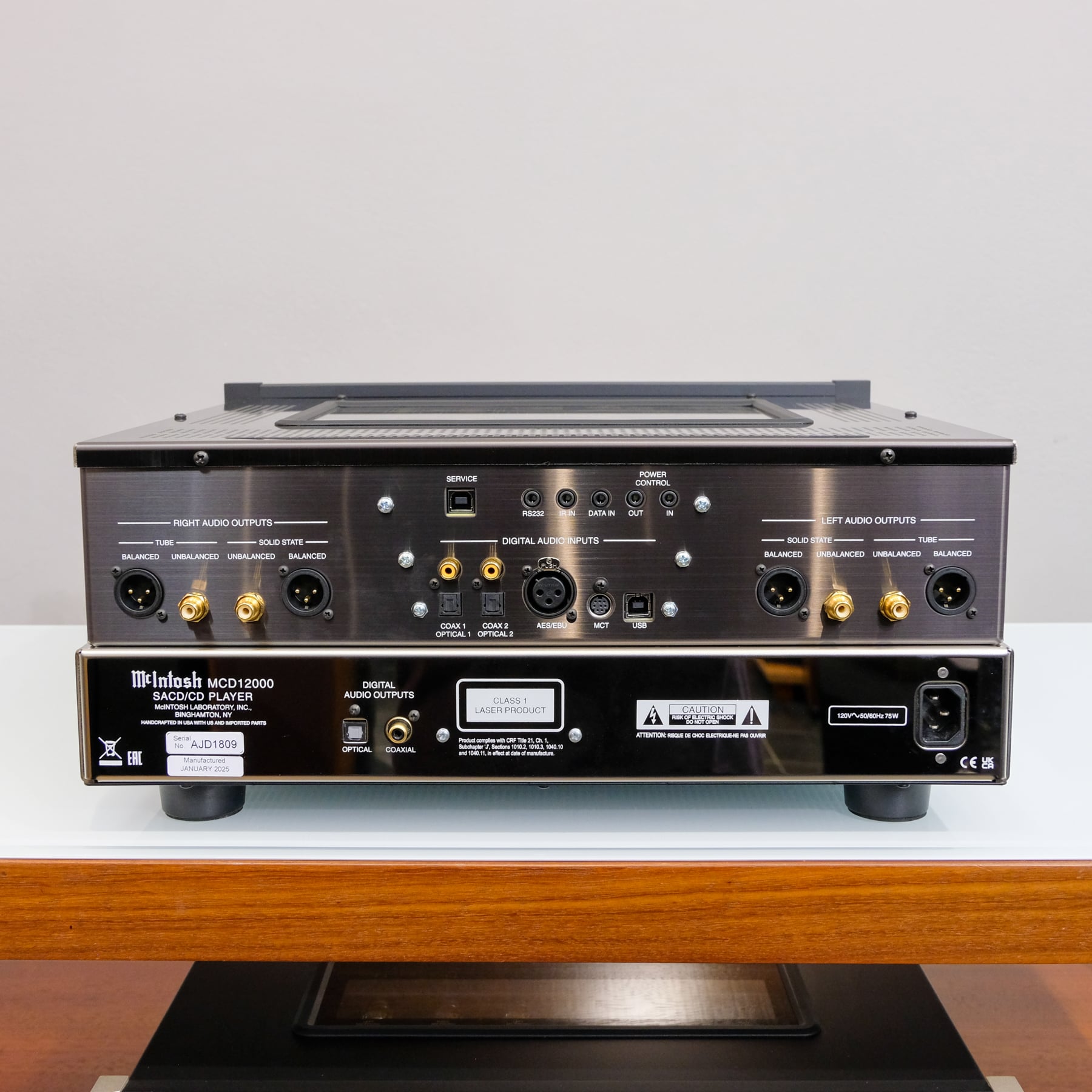 McIntosh MCD12000