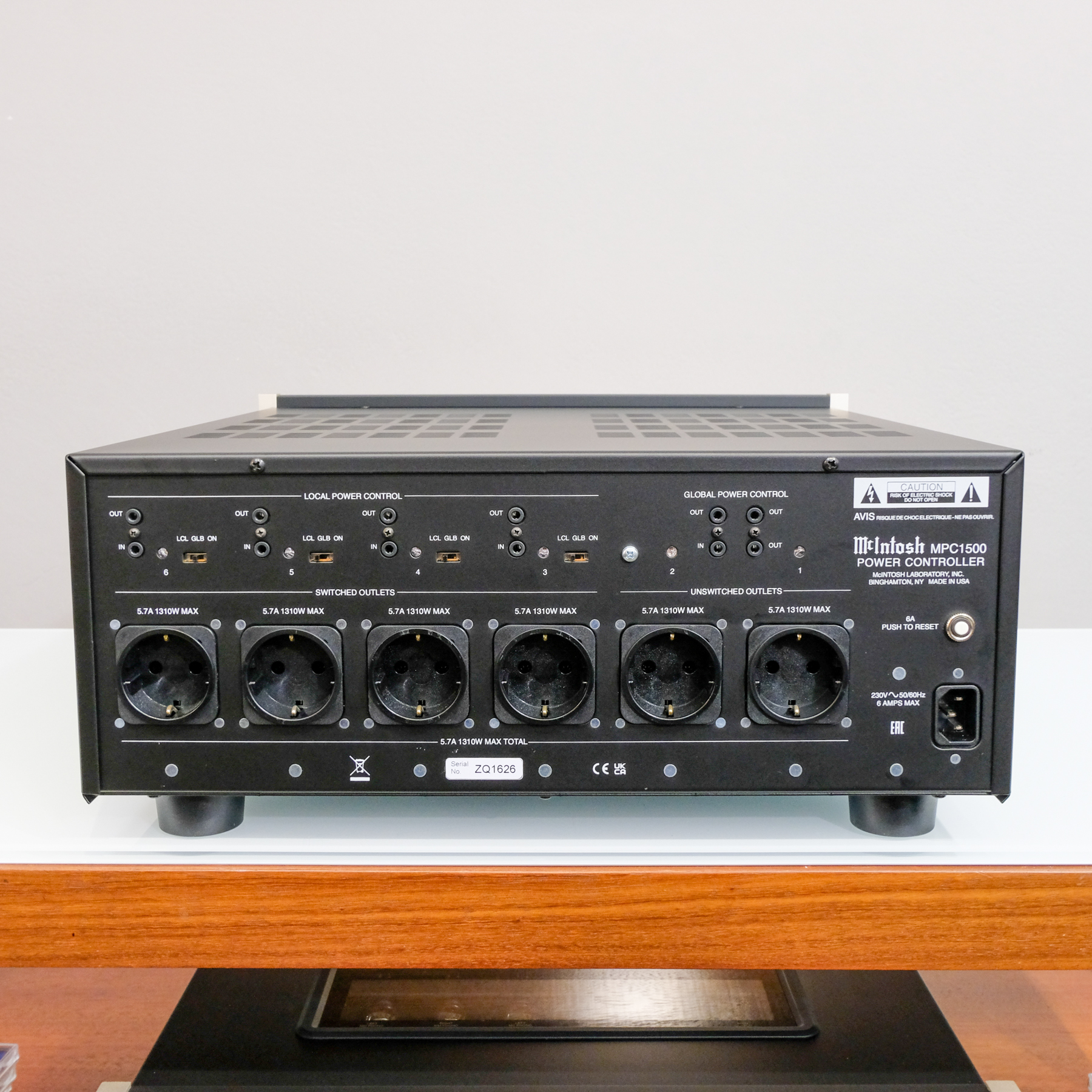 McIntosh MPC1500