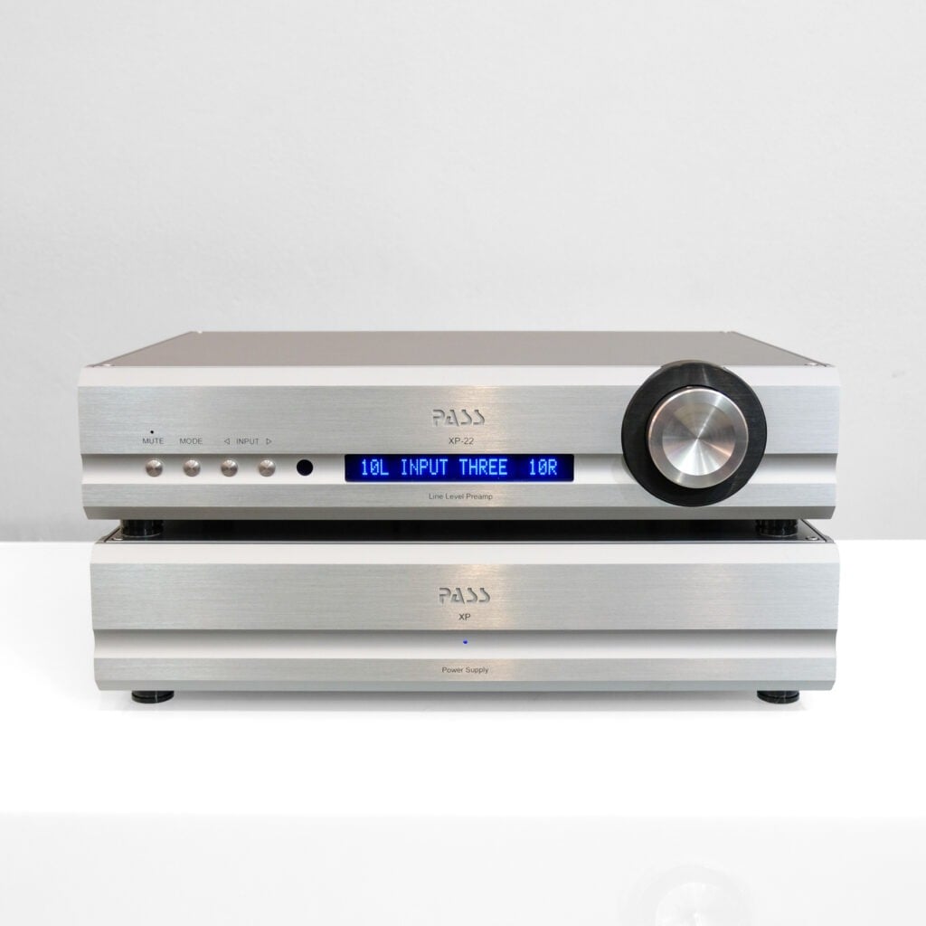 Pass Labs XP-22