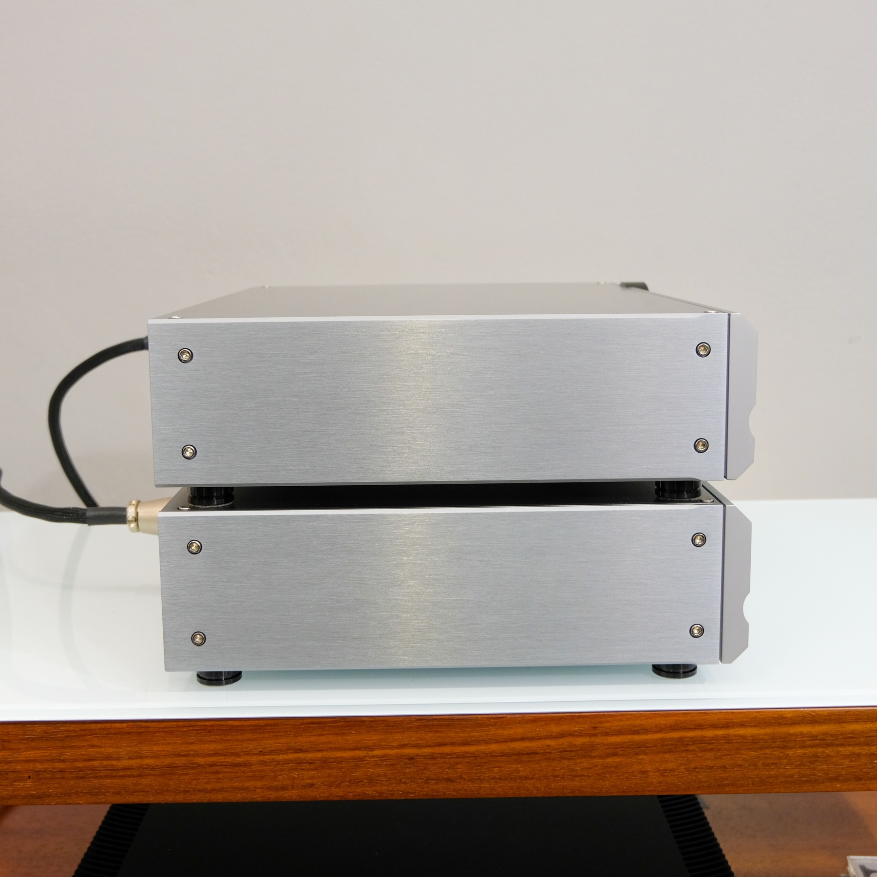 Pass Labs XP-22